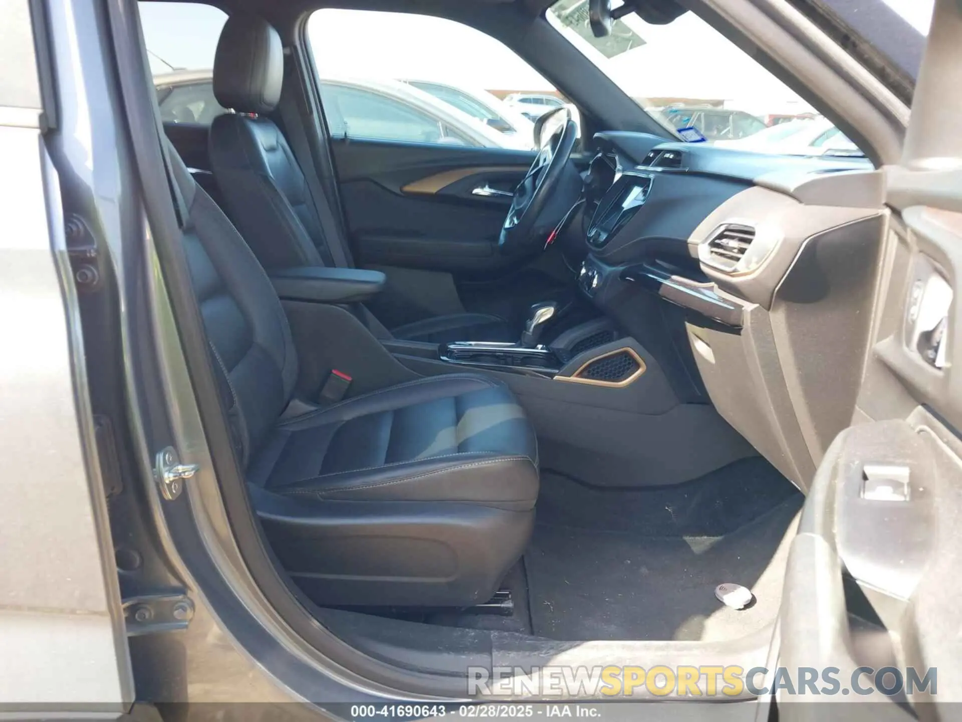 5 fotografías del automóvil dañado KL79MVSL6MB066575 CHEVROLET TRAILBLAZER 2021
