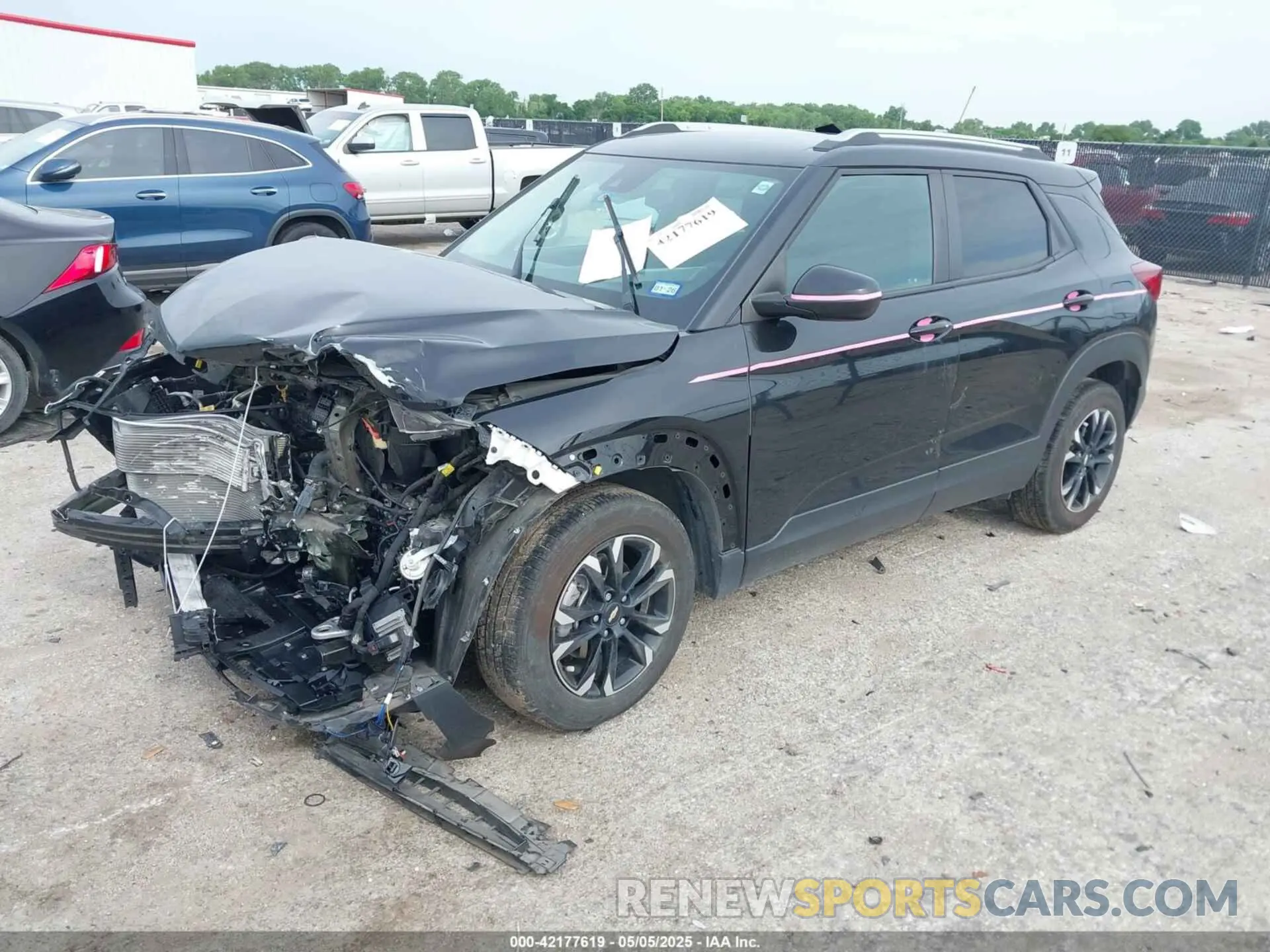 2 fotografías del automóvil dañado KL79MPSL1NB041029 CHEVROLET TRAILBLAZER 2022