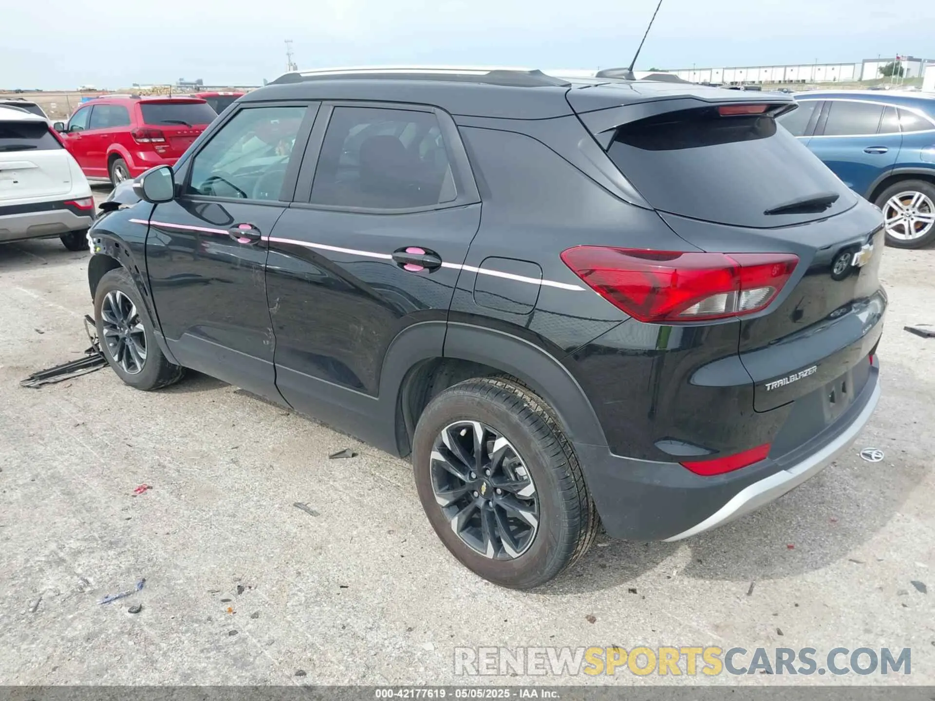 3 fotografías del automóvil dañado KL79MPSL1NB041029 CHEVROLET TRAILBLAZER 2022