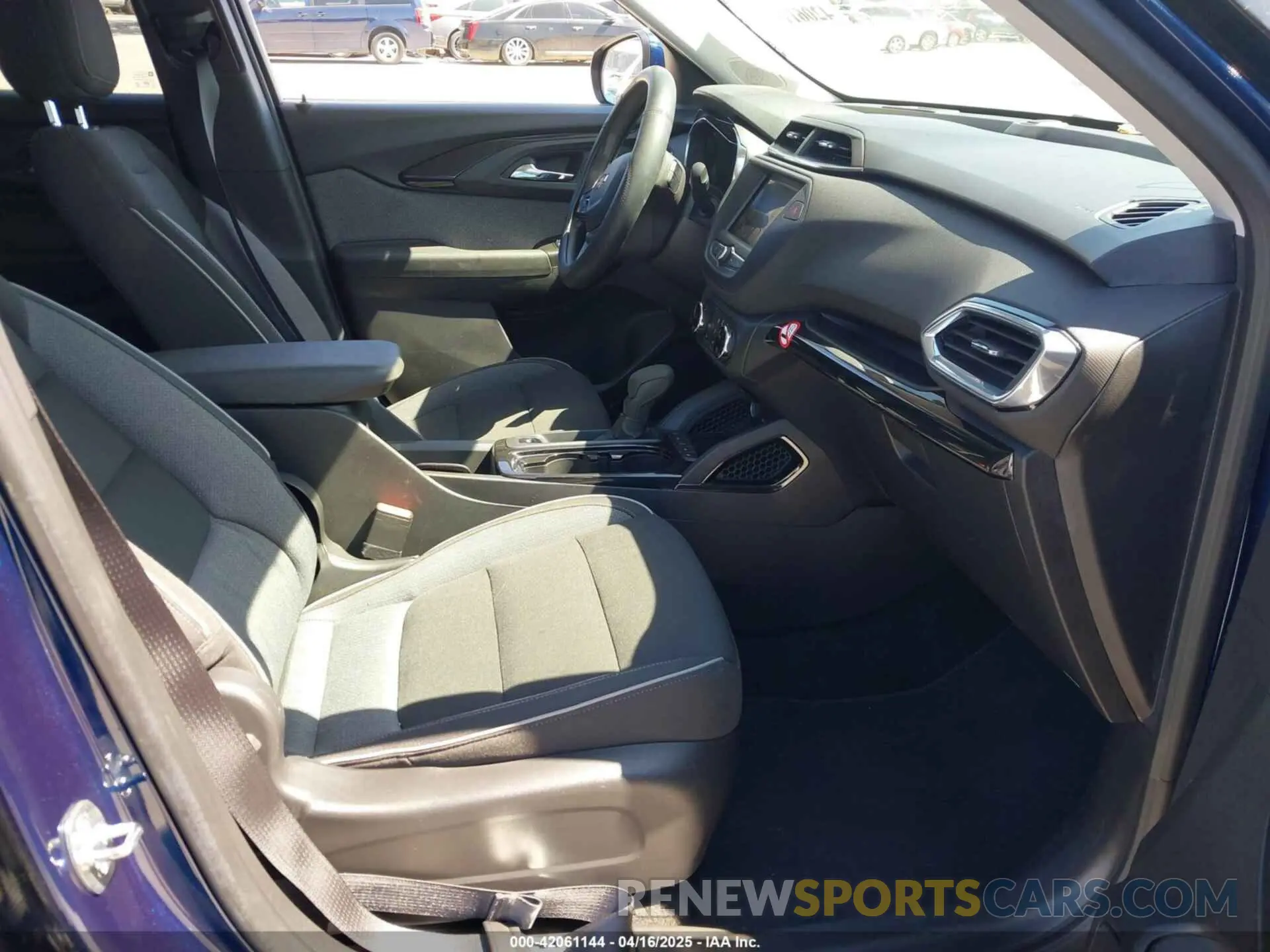 5 fotografías del automóvil dañado KL79MPSL5NB054656 CHEVROLET TRAILBLAZER 2022