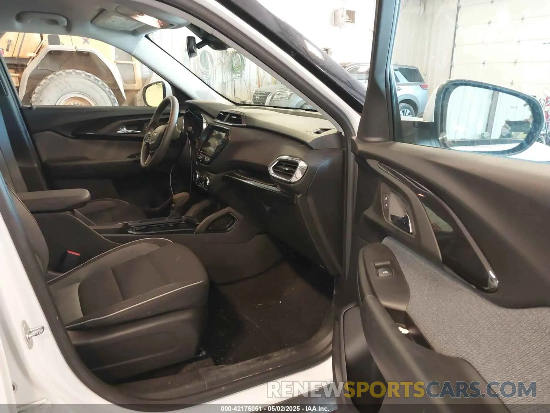 5 fotografías del automóvil dañado KL79MRSL1NB132913 CHEVROLET TRAILBLAZER 2022