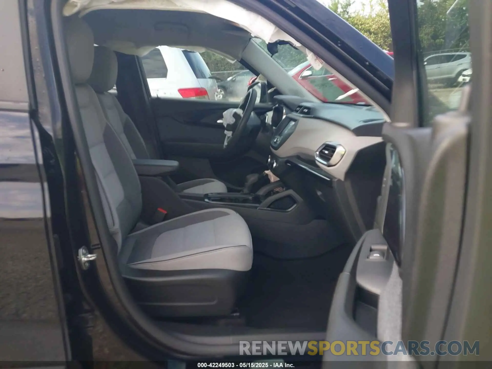 5 fotografías del automóvil dañado KL79MRSL5NB017683 CHEVROLET TRAILBLAZER 2022