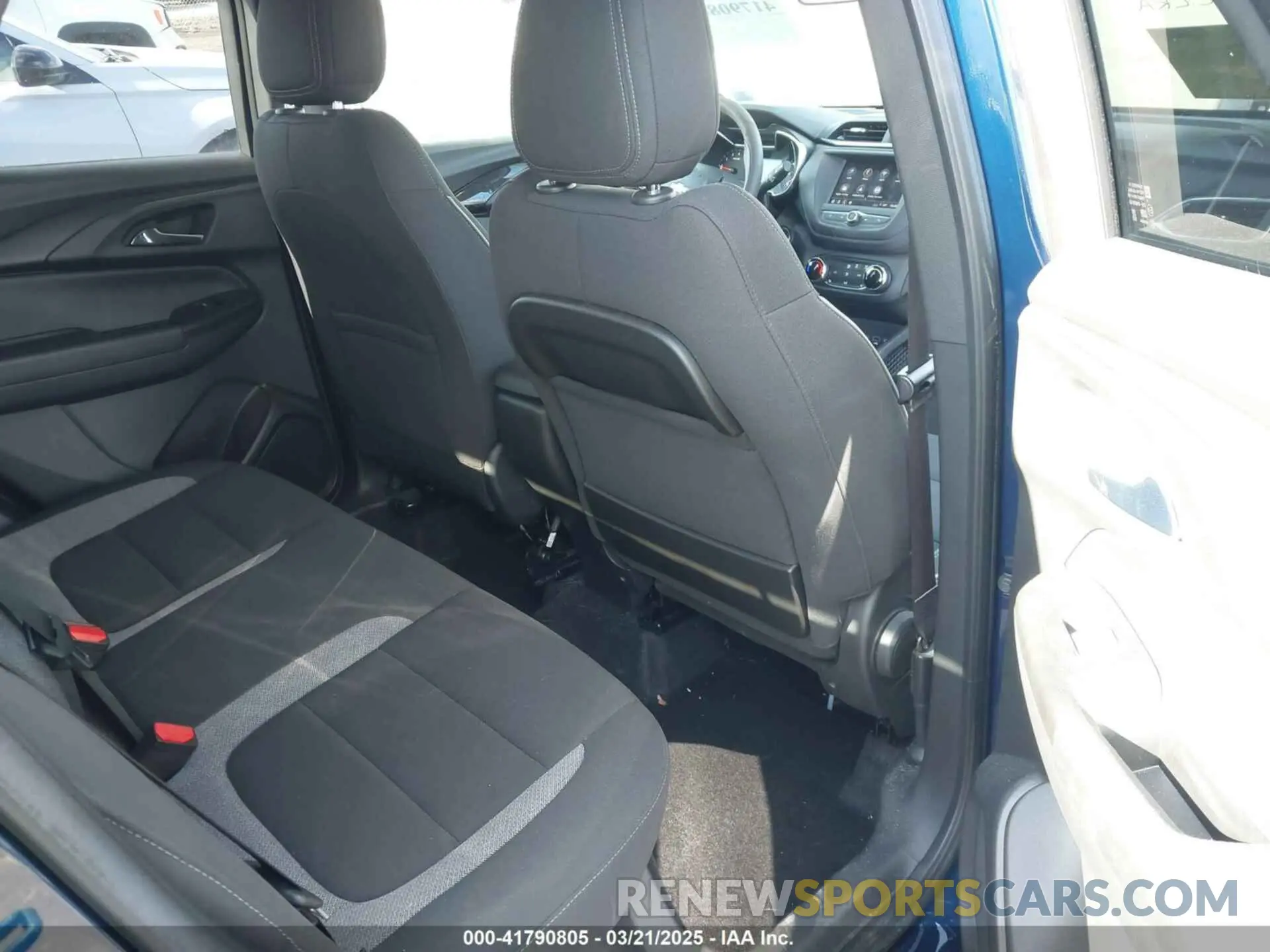 8 fotografías del automóvil dañado KL79MRSLXNB087499 CHEVROLET TRAILBLAZER 2022