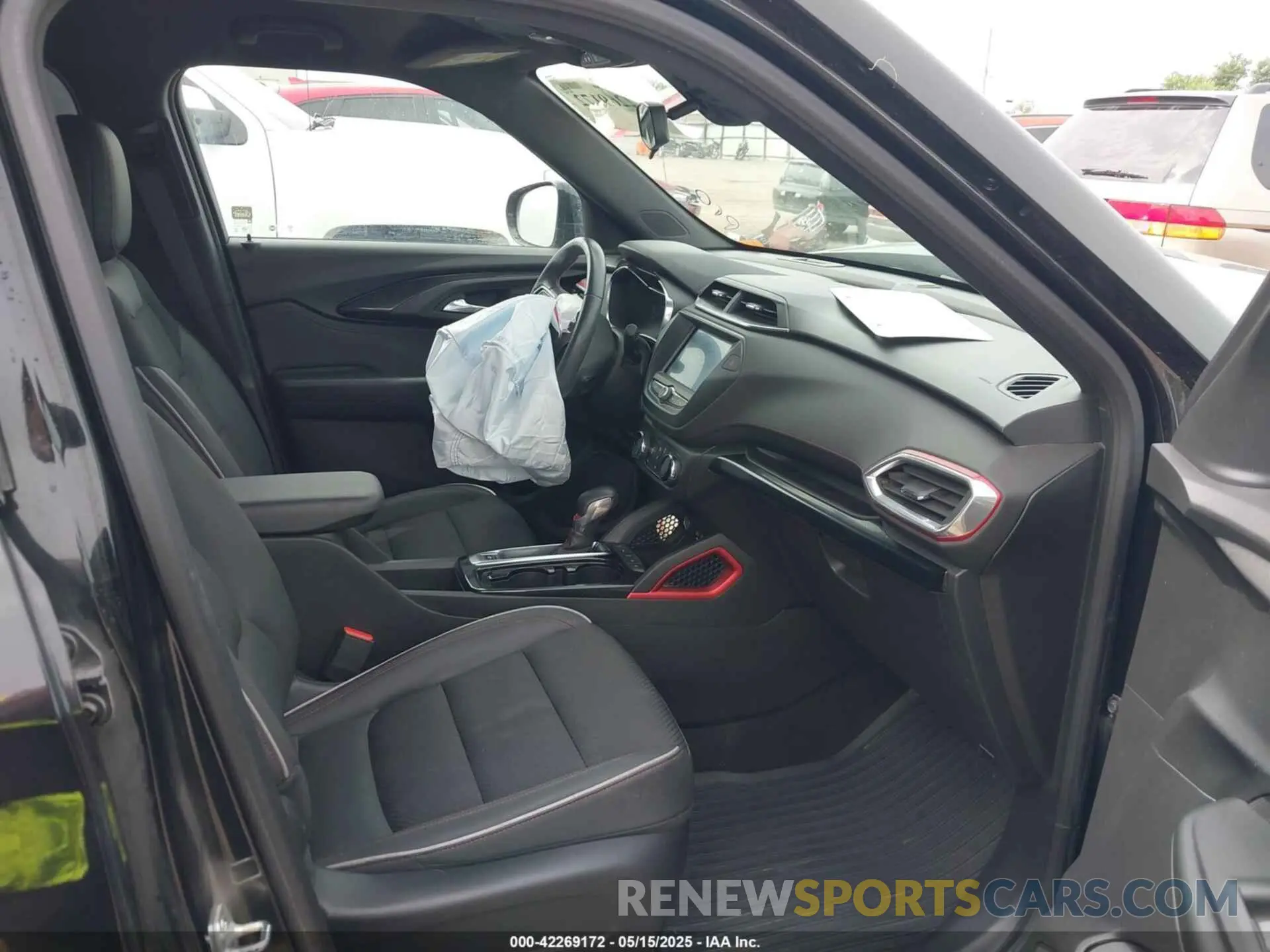 5 fotografías del automóvil dañado KL79MTSL5NB061647 CHEVROLET TRAILBLAZER 2022