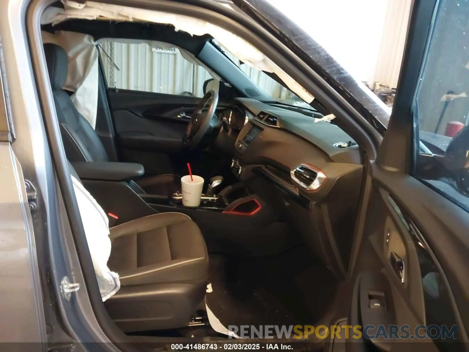 5 fotografías del automóvil dañado KL79MTSLXNB019250 CHEVROLET TRAILBLAZER 2022
