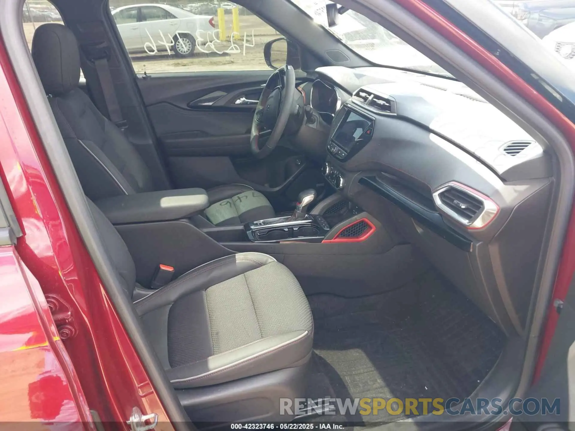5 fotografías del automóvil dañado KL79MUSL7NB146091 CHEVROLET TRAILBLAZER 2022