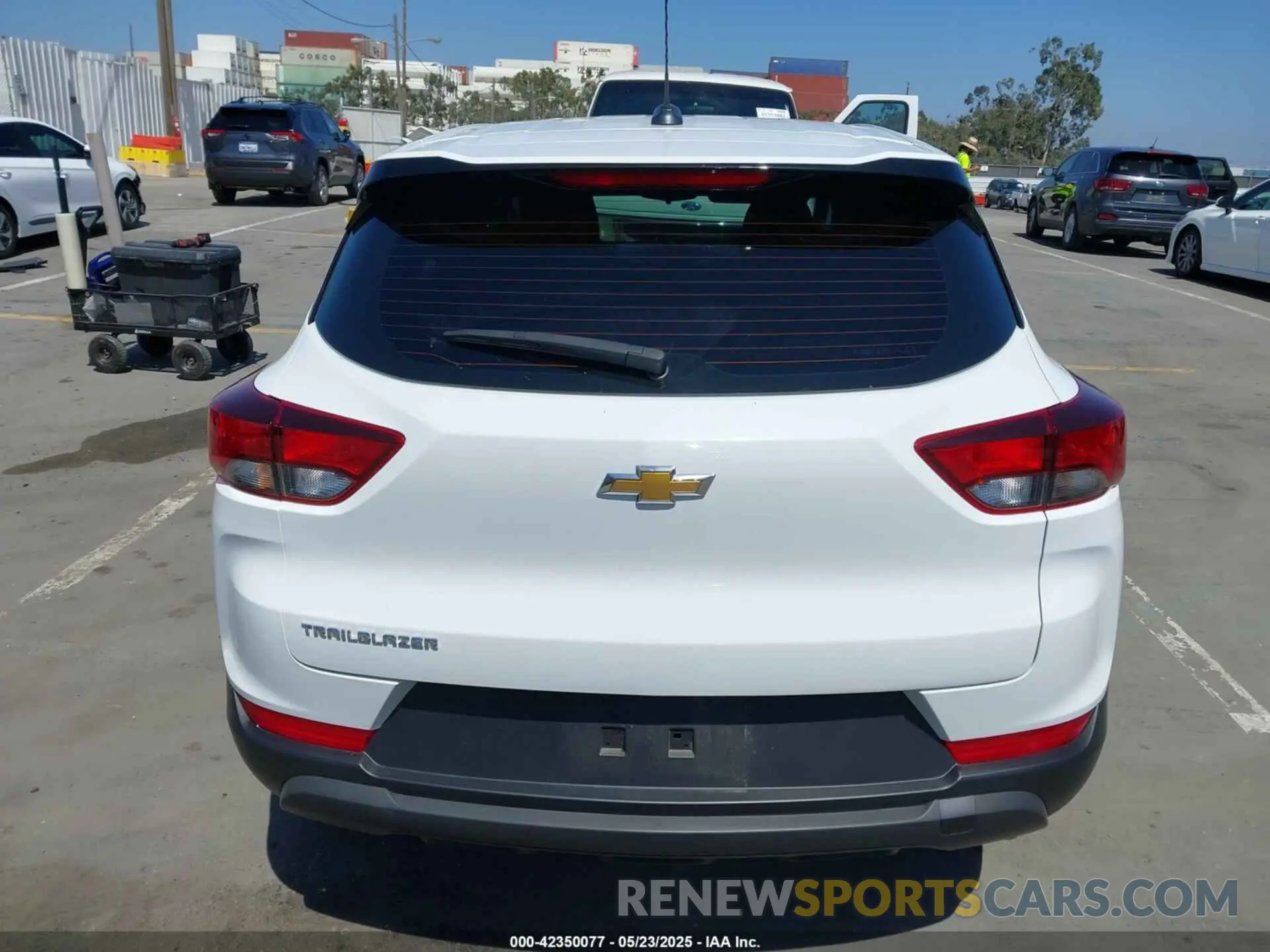 16 fotografías del automóvil dañado KL79MMS21PB106194 CHEVROLET TRAILBLAZER 2023