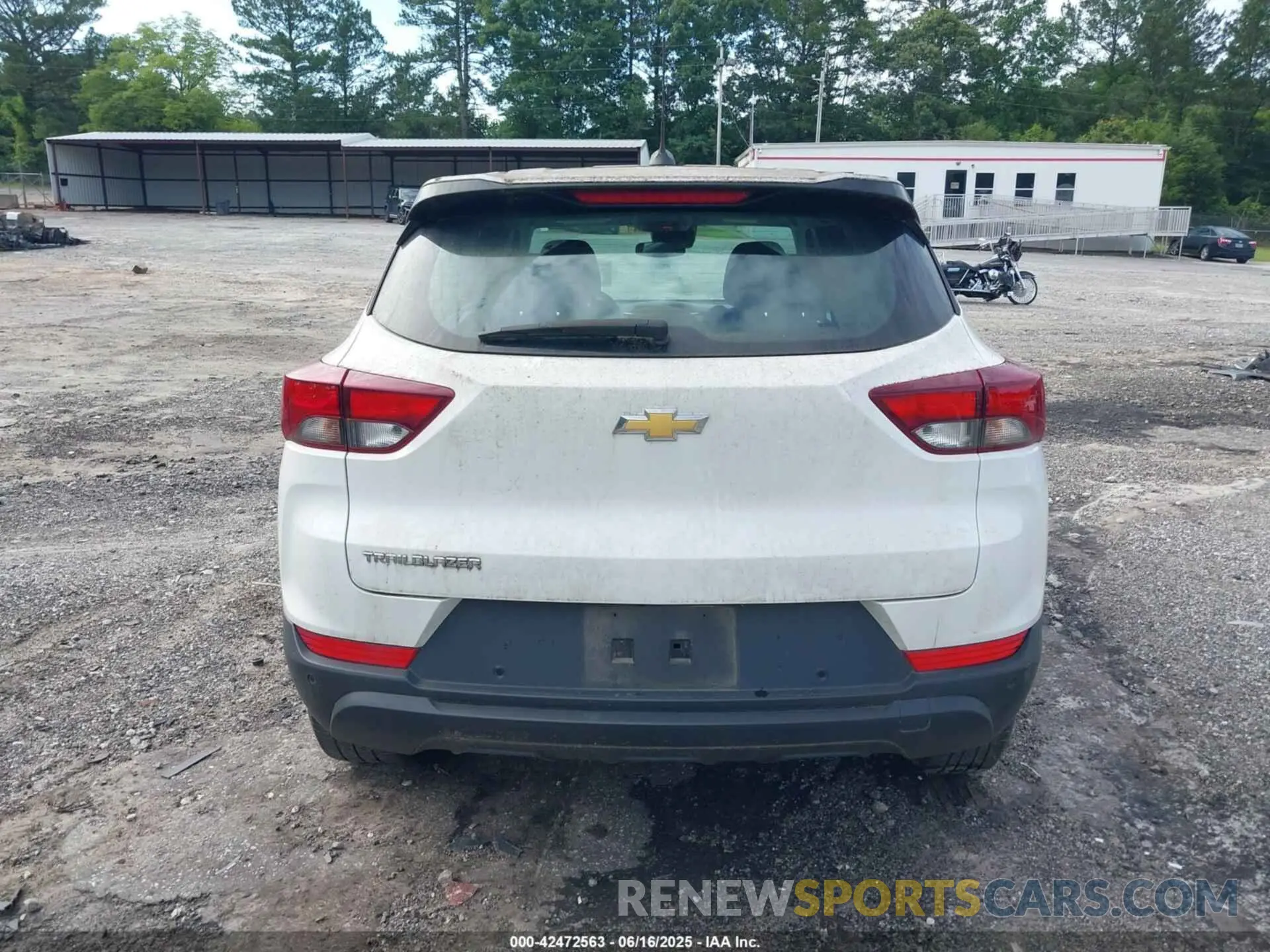 16 fotografías del automóvil dañado KL79MMS22PB005990 CHEVROLET TRAILBLAZER 2023
