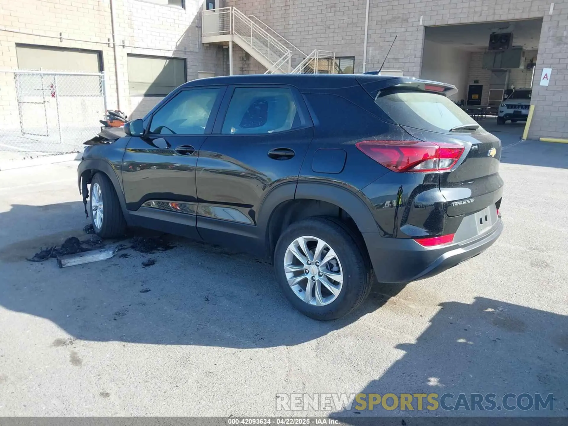 3 fotografías del automóvil dañado KL79MMS23PB201971 CHEVROLET TRAILBLAZER 2023