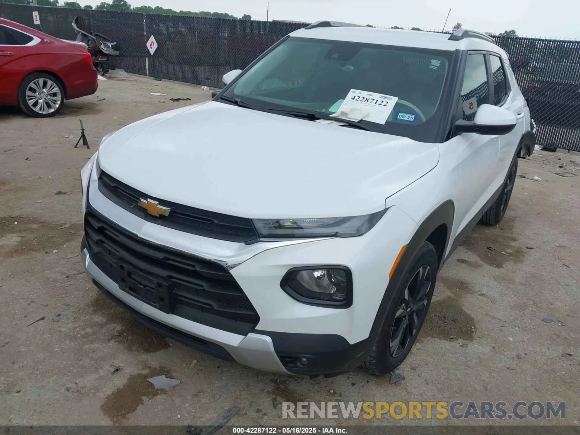 2 fotografías del automóvil dañado KL79MPS21PB192043 CHEVROLET TRAILBLAZER 2023