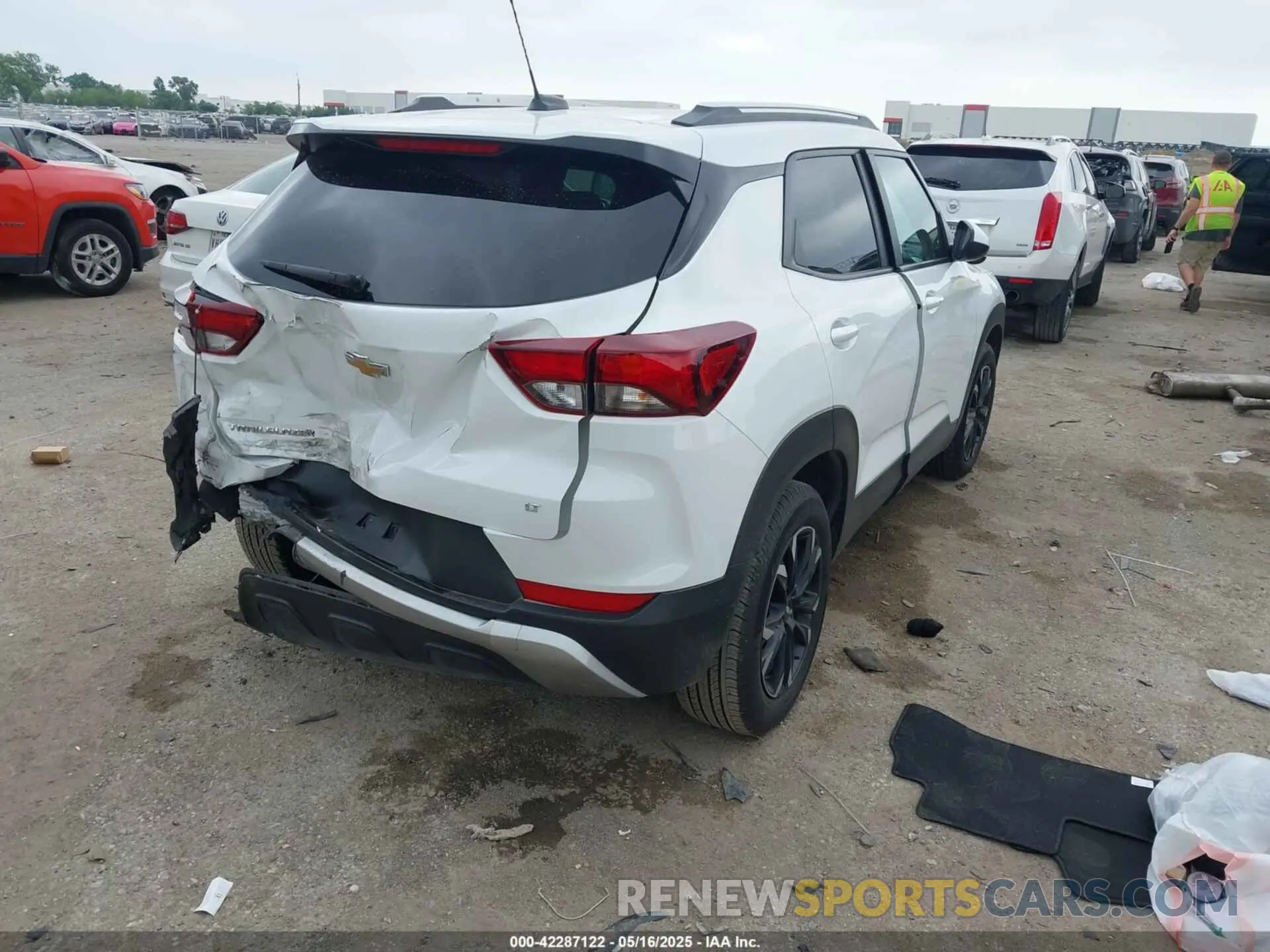 4 fotografías del automóvil dañado KL79MPS21PB192043 CHEVROLET TRAILBLAZER 2023