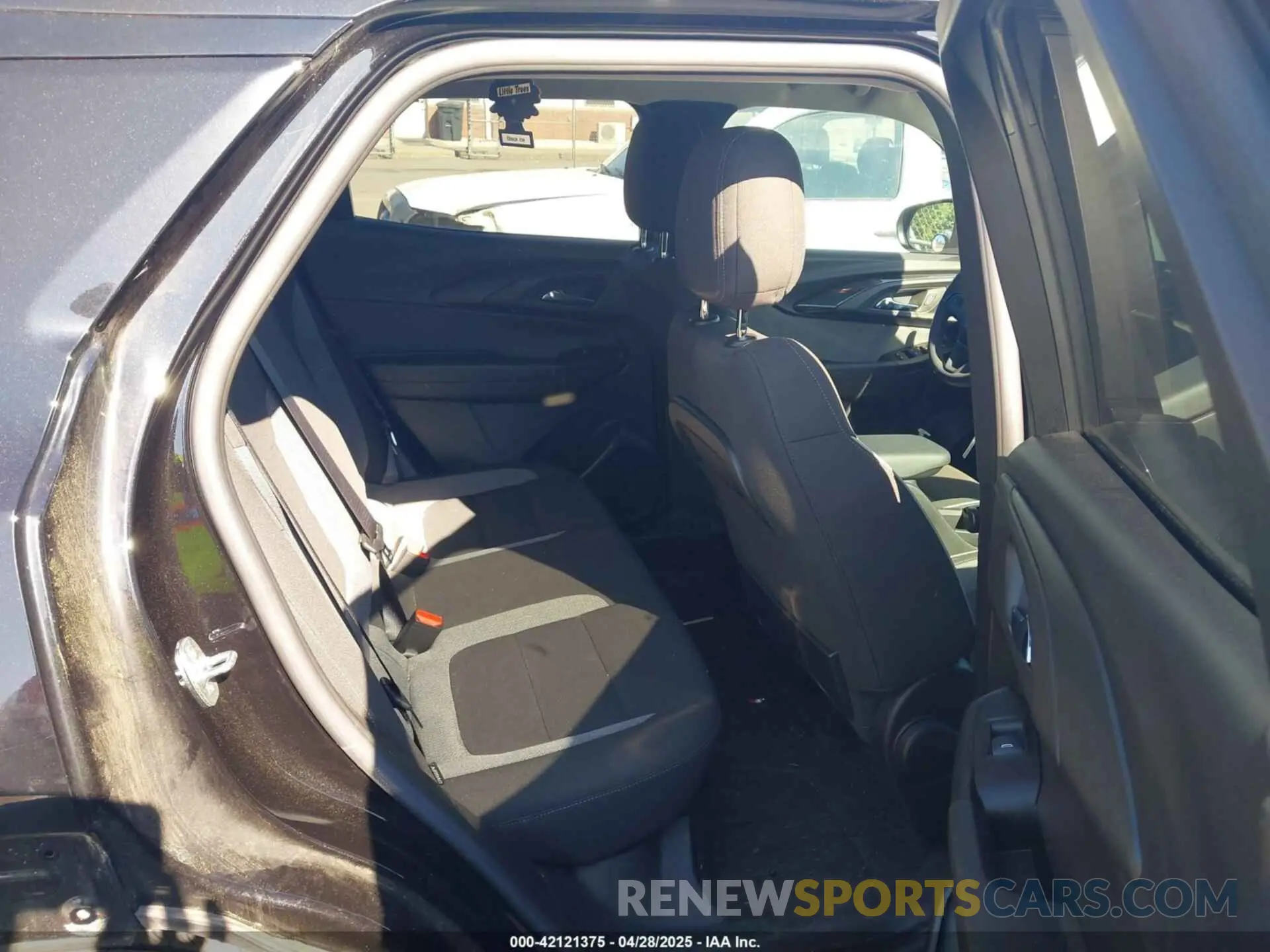 8 fotografías del automóvil dañado KL79MPS22PB034150 CHEVROLET TRAILBLAZER 2023