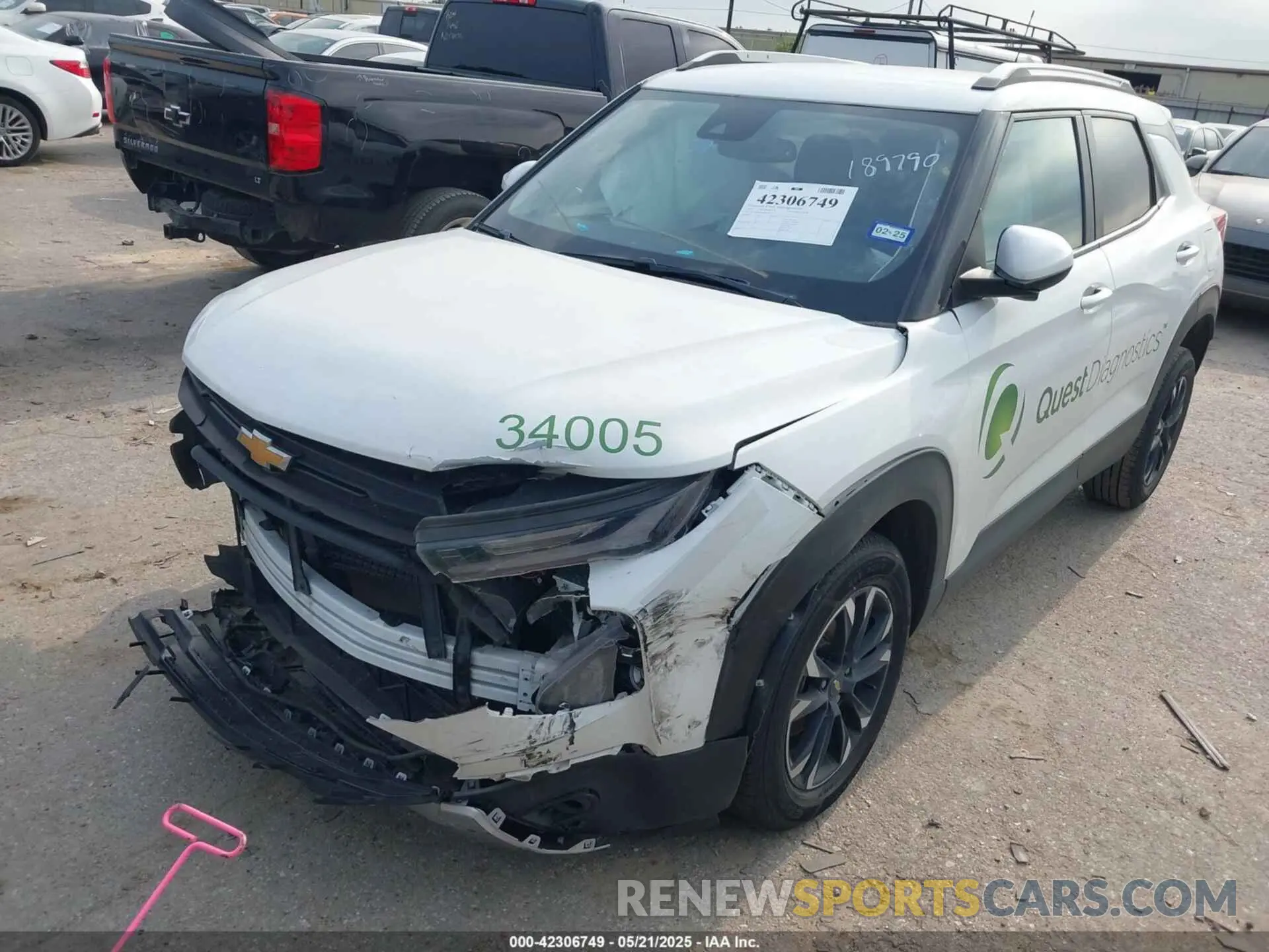 2 fotografías del automóvil dañado KL79MPS24PB035297 CHEVROLET TRAILBLAZER 2023