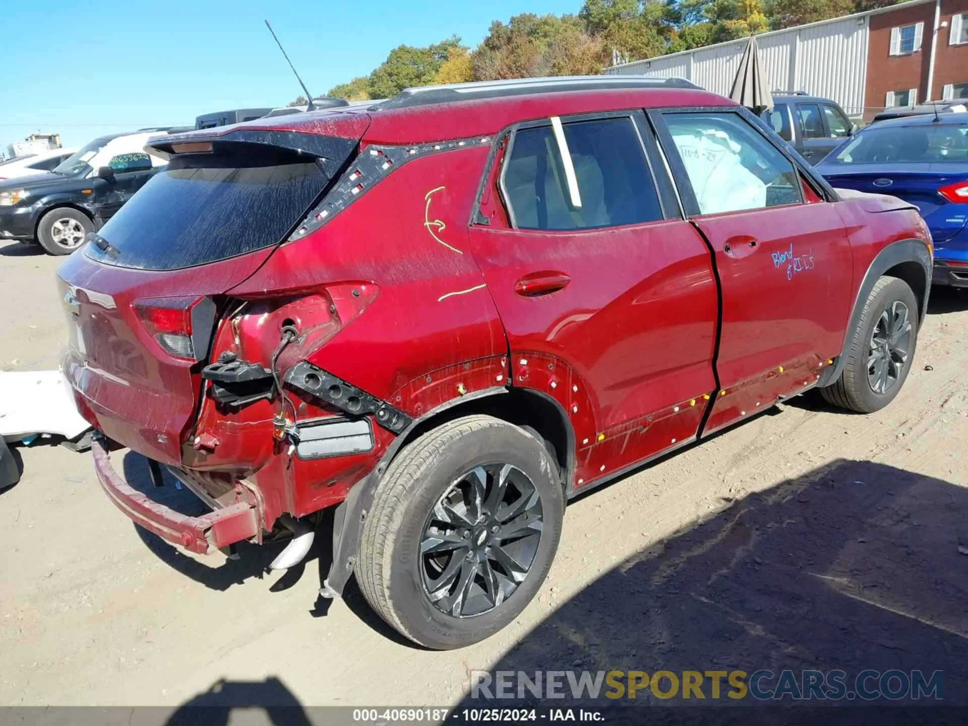 4 fotografías del automóvil dañado KL79MPS24PB065402 CHEVROLET TRAILBLAZER 2023