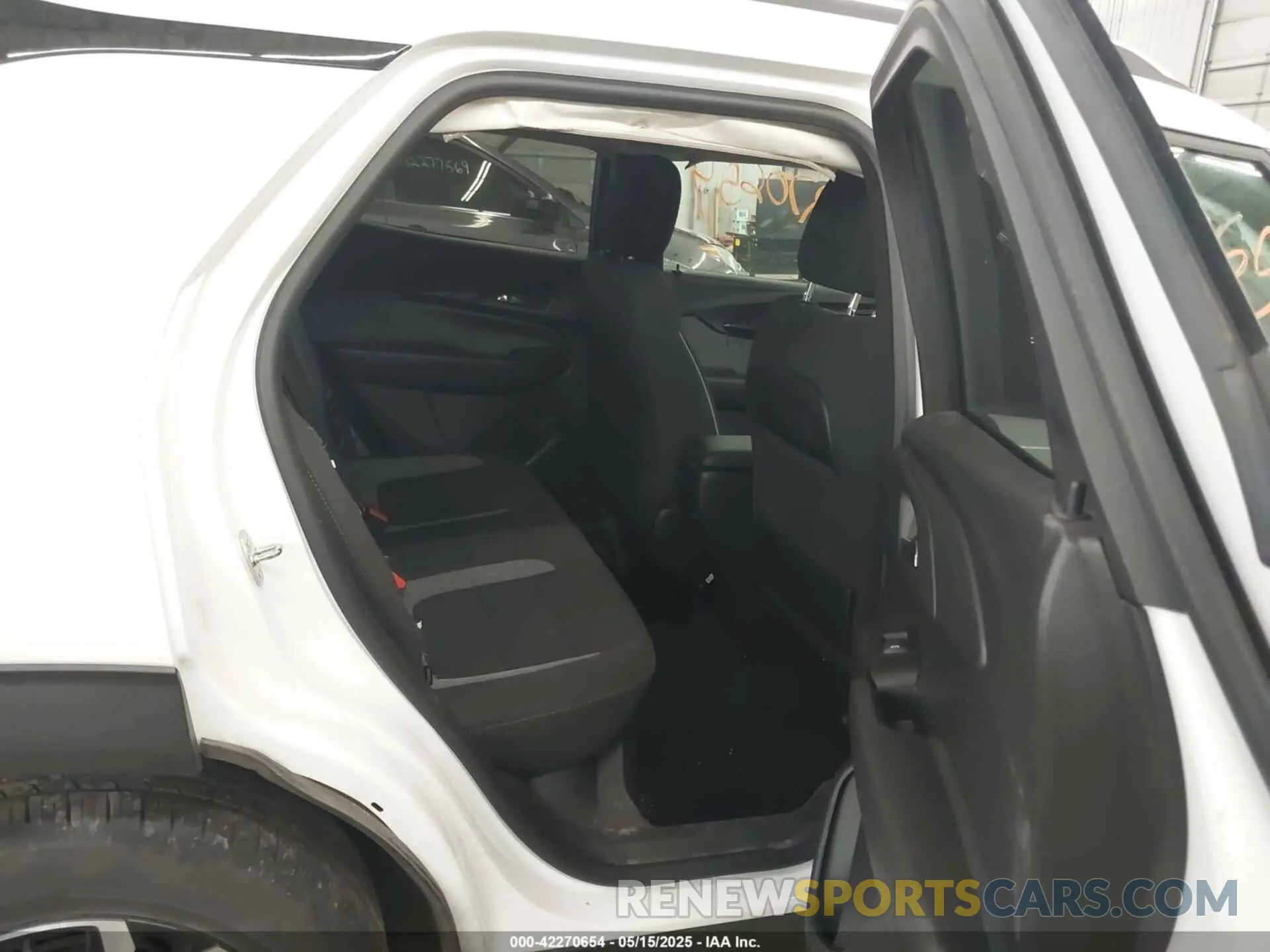 8 fotografías del automóvil dañado KL79MPS29PB056162 CHEVROLET TRAILBLAZER 2023