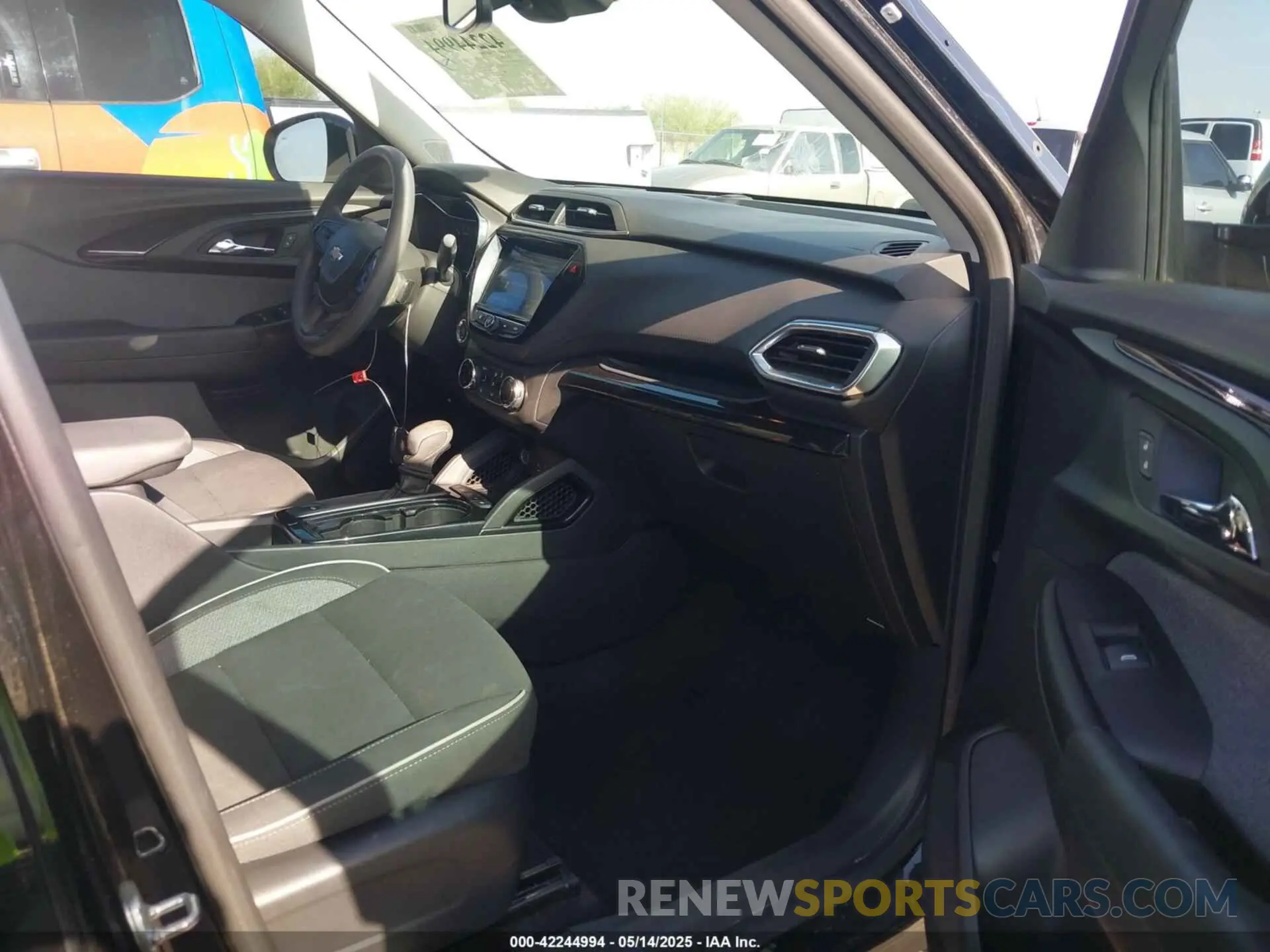 5 fotografías del automóvil dañado KL79MPSL0PB134434 CHEVROLET TRAILBLAZER 2023