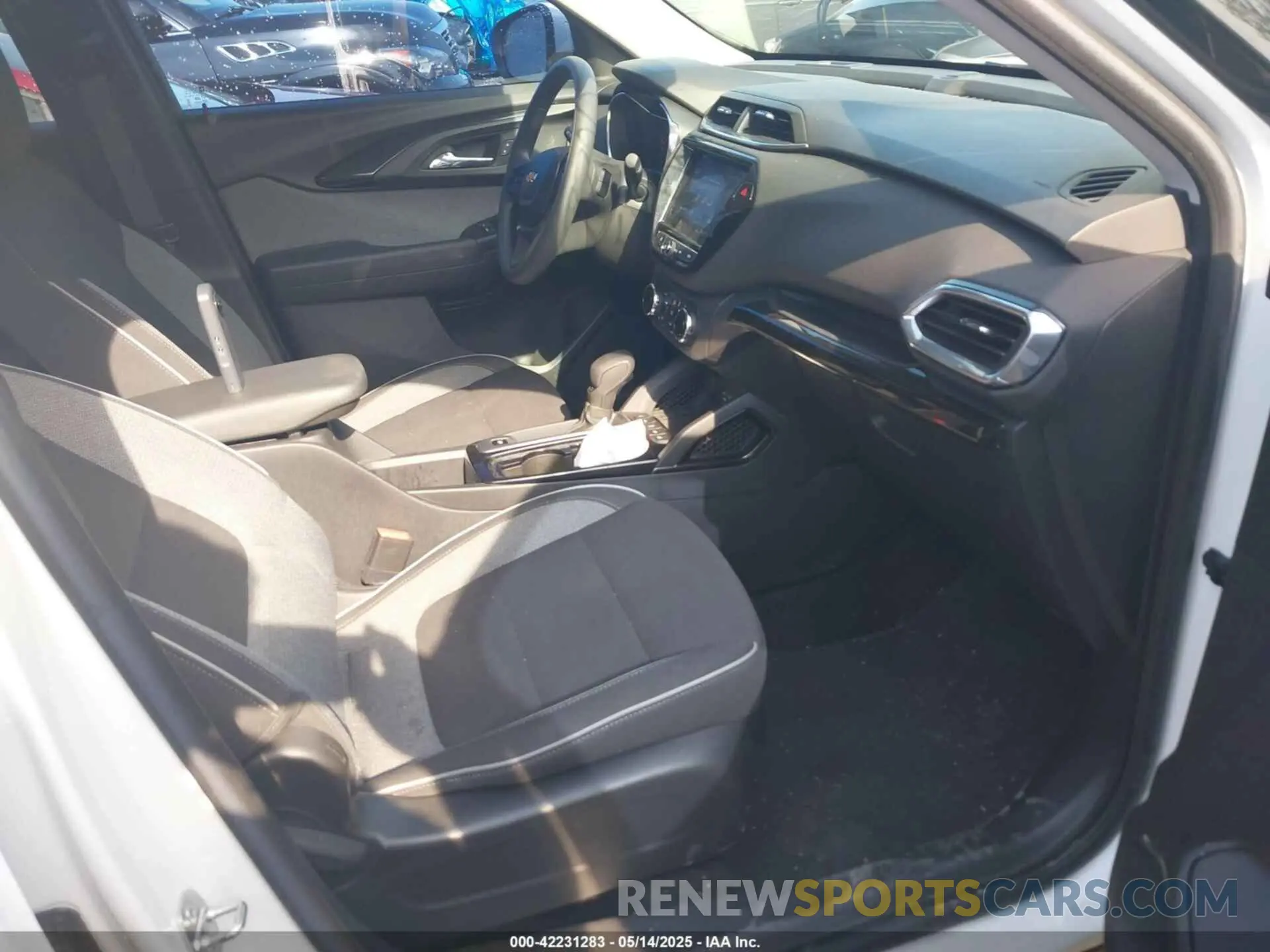 5 fotografías del automóvil dañado KL79MPSL8PB002277 CHEVROLET TRAILBLAZER 2023