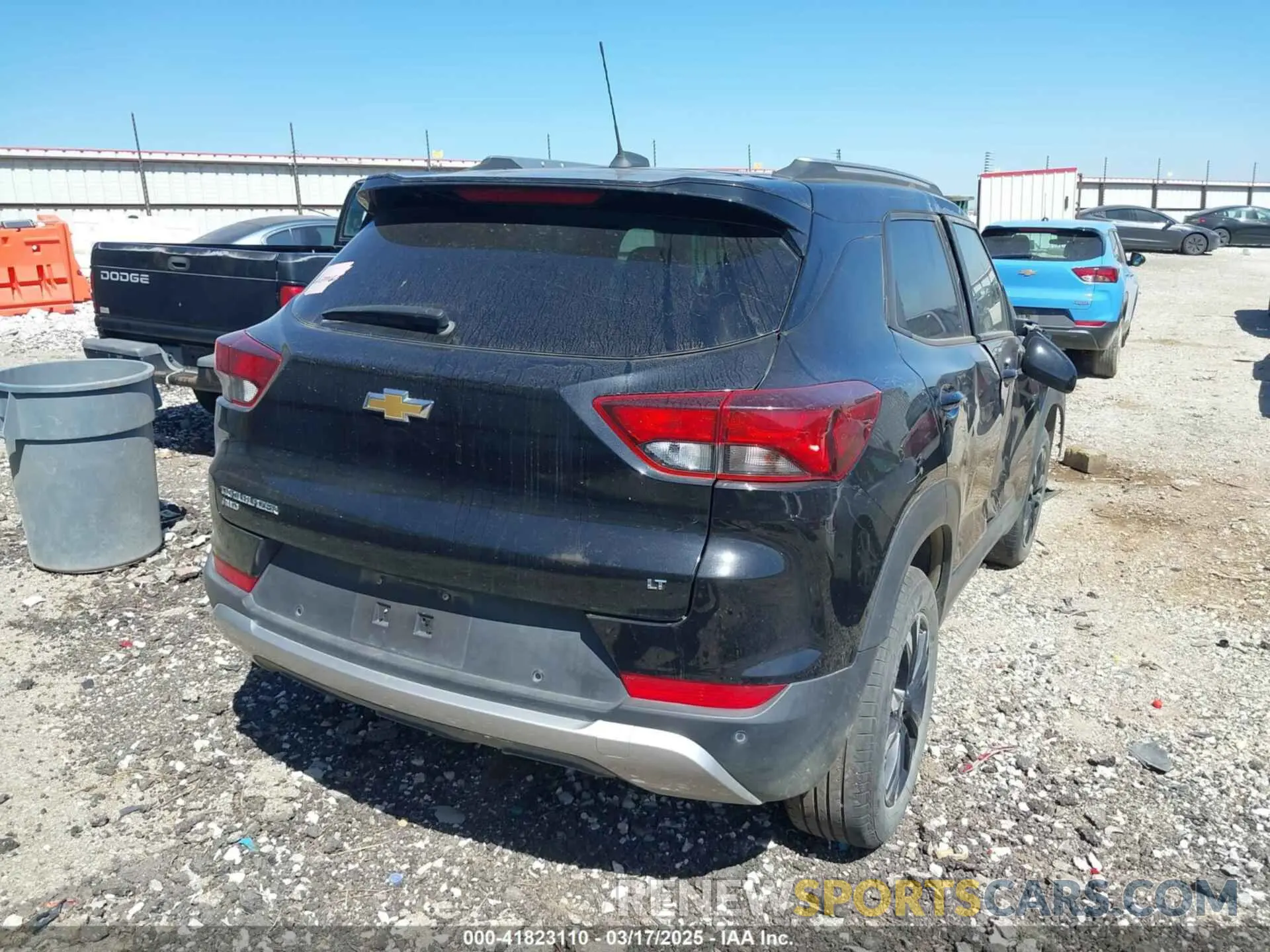 4 fotografías del automóvil dañado KL79MRSL0PB001166 CHEVROLET TRAILBLAZER 2023