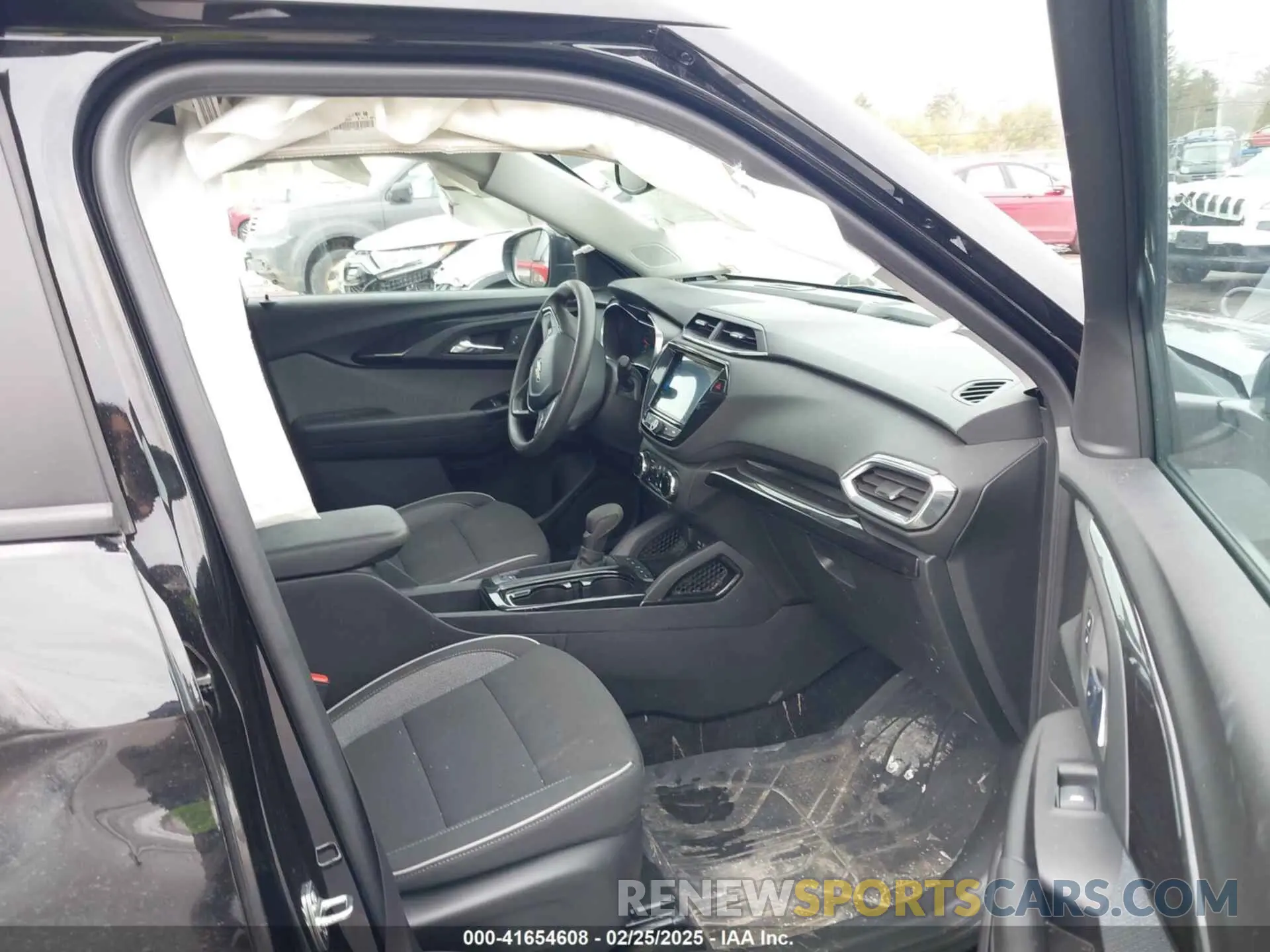 5 fotografías del automóvil dañado KL79MRSL6PB189806 CHEVROLET TRAILBLAZER 2023