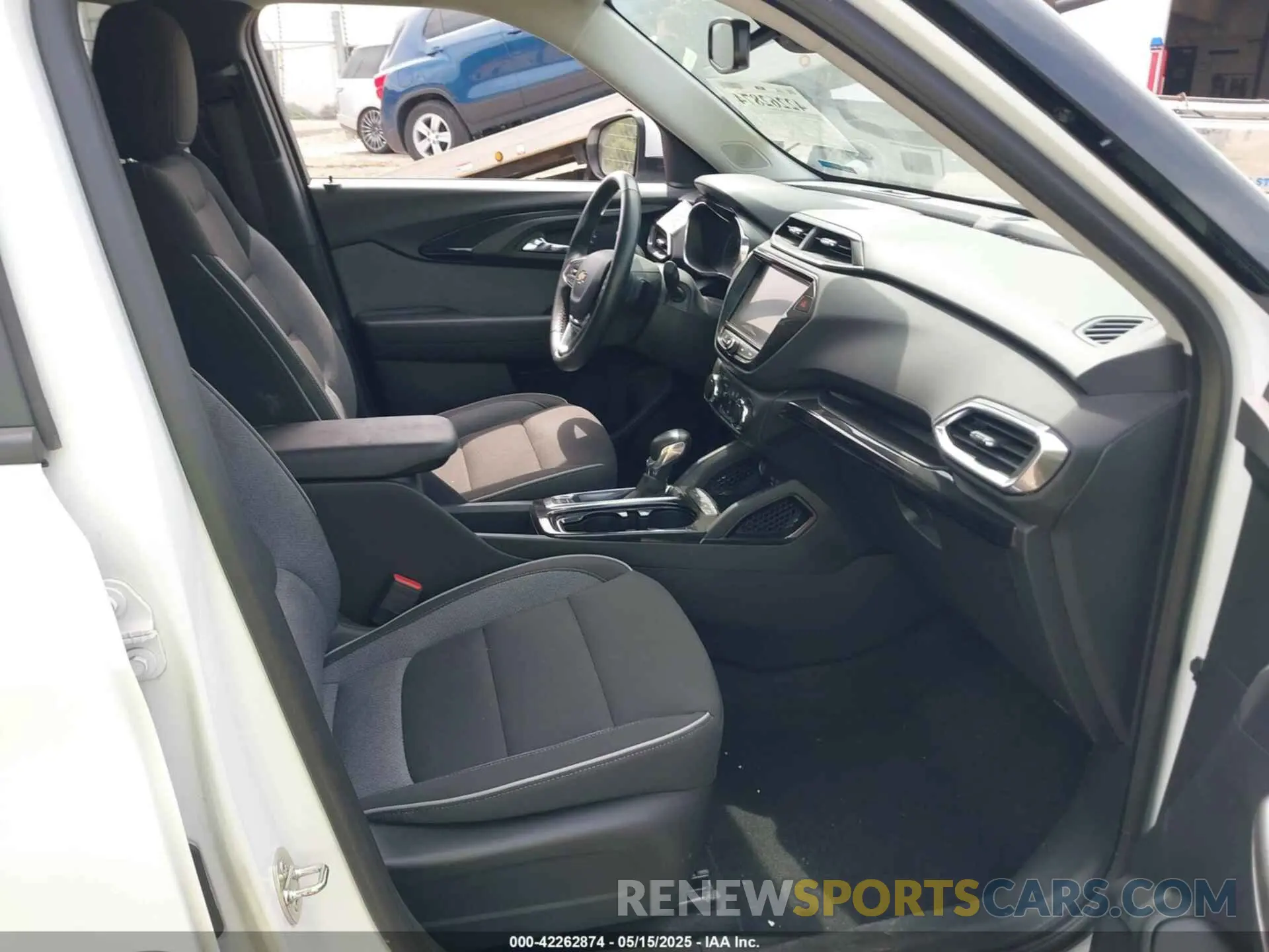 5 fotografías del automóvil dañado KL79MRSL9PB058353 CHEVROLET TRAILBLAZER 2023