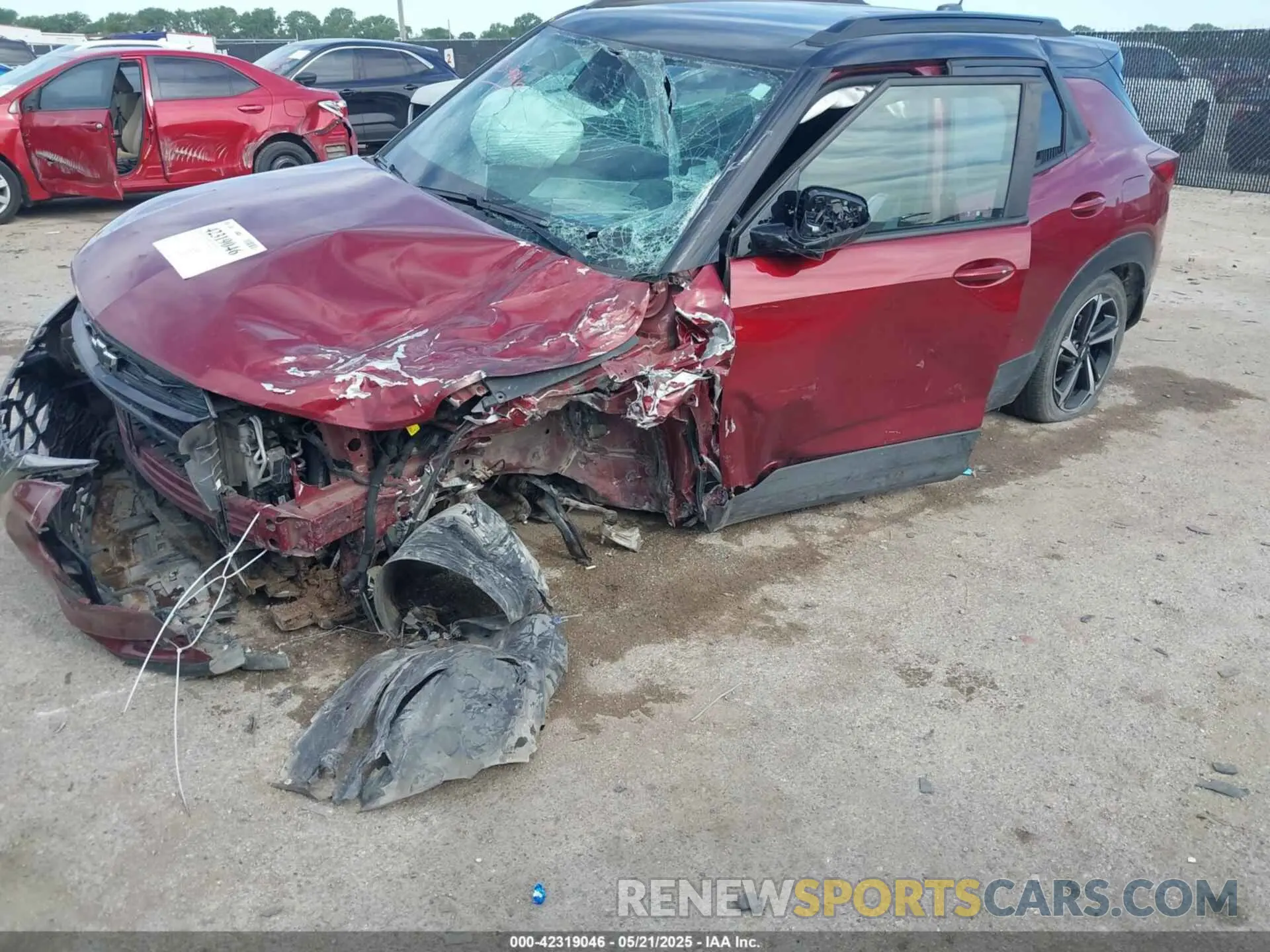 2 fotografías del automóvil dañado KL79MTSL4PB058578 CHEVROLET TRAILBLAZER 2023