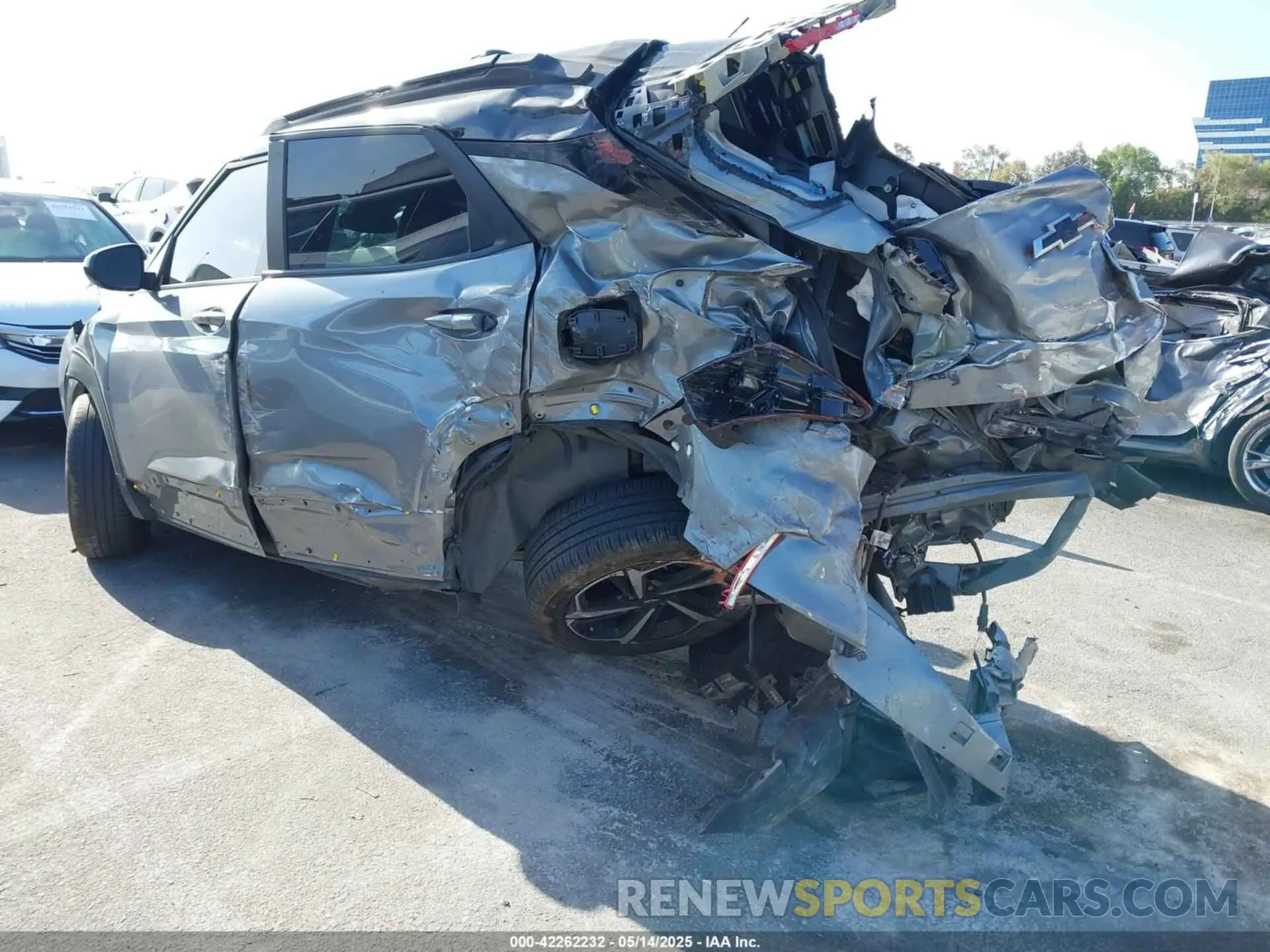 3 fotografías del automóvil dañado KL79MTSL6PB137363 CHEVROLET TRAILBLAZER 2023