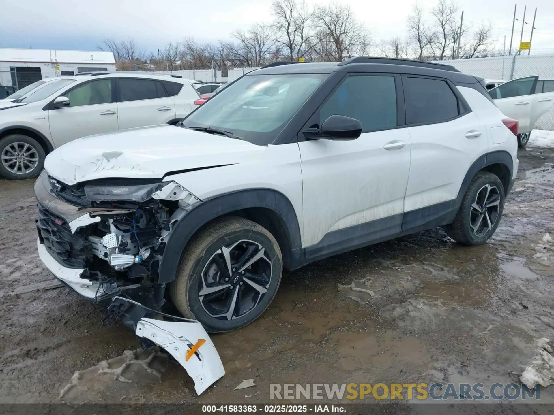 2 fotografías del automóvil dañado KL79MUSL3PB205964 CHEVROLET TRAILBLAZER 2023