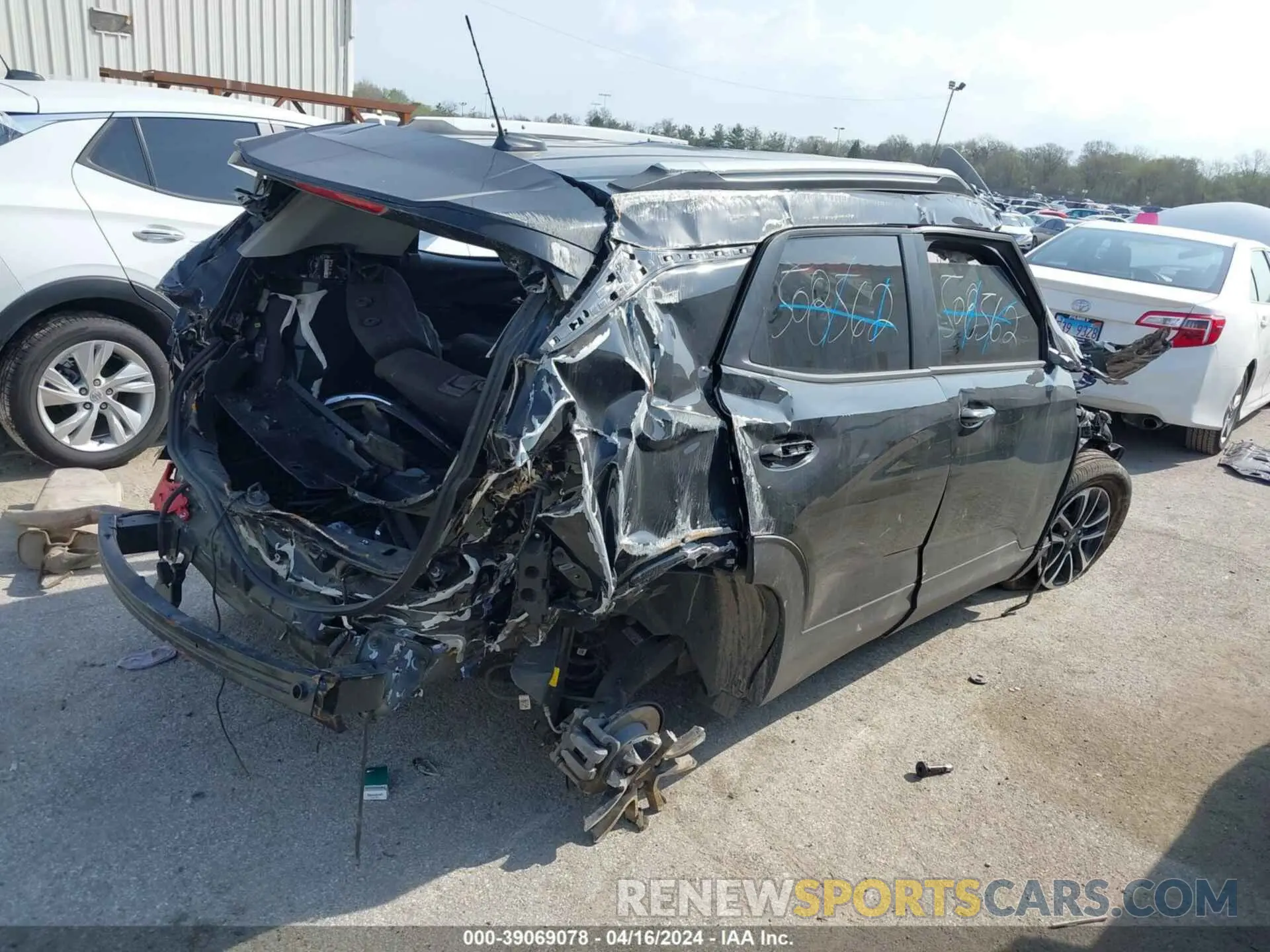 4 fotografías del automóvil dañado KL79MPS26RB041931 CHEVROLET TRAILBLAZER 2024
