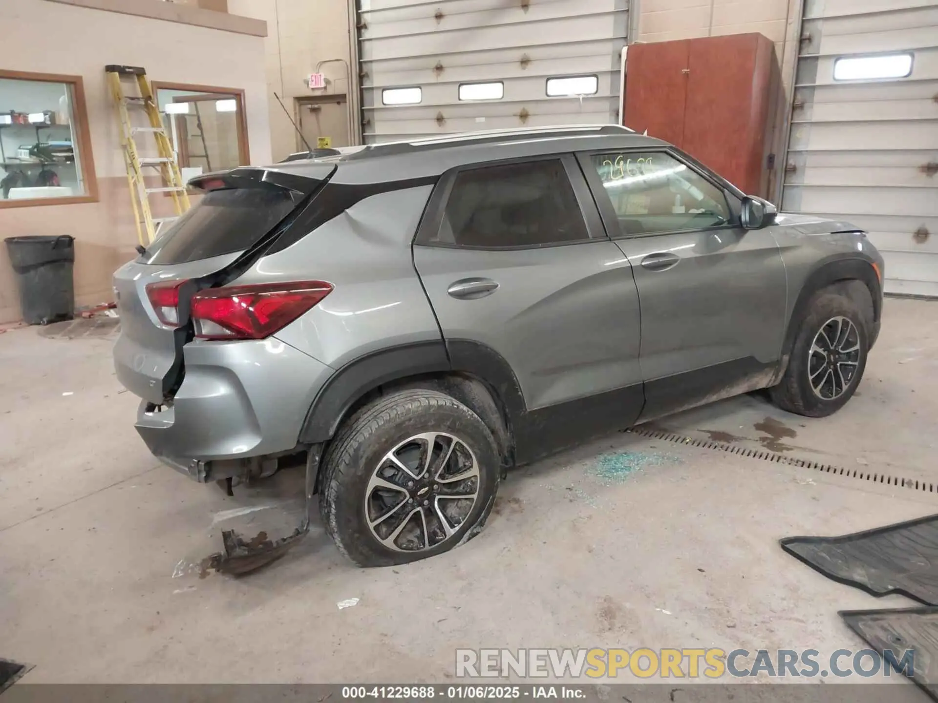 4 fotografías del automóvil dañado KL79MPSL6RB136546 CHEVROLET TRAILBLAZER 2024