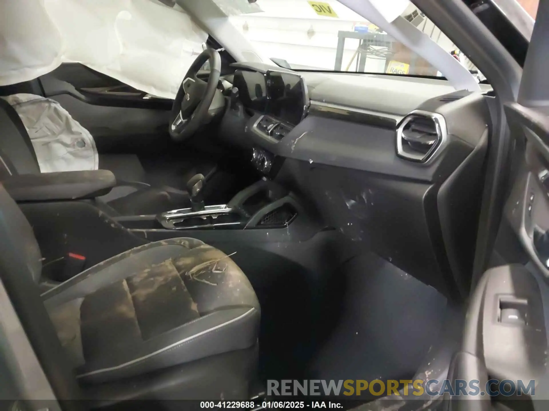 5 fotografías del automóvil dañado KL79MPSL6RB136546 CHEVROLET TRAILBLAZER 2024
