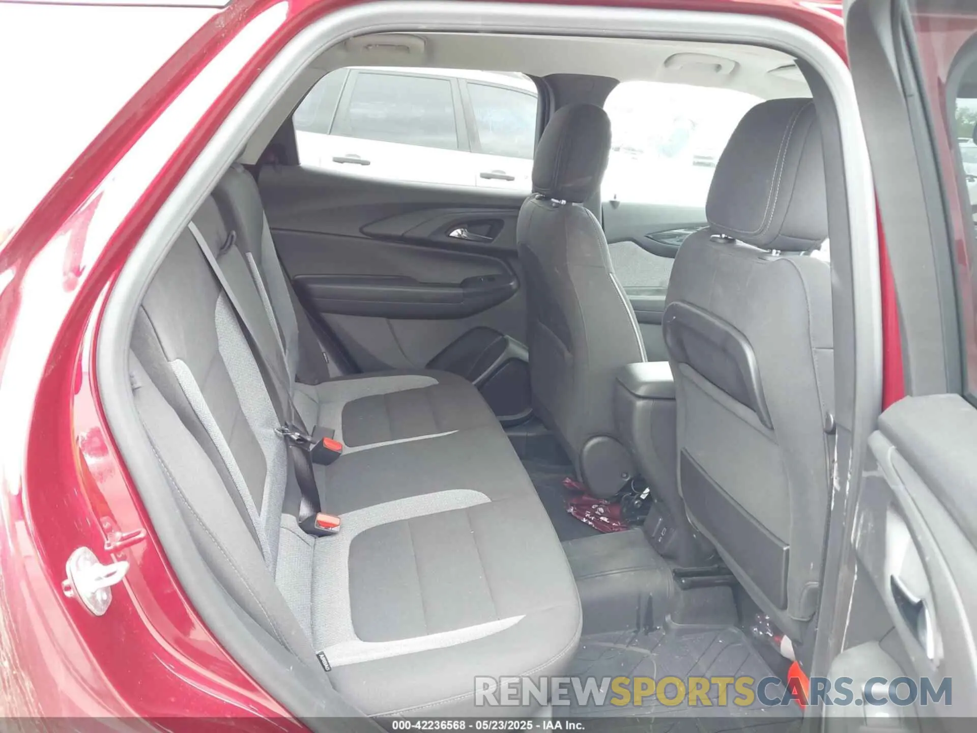 8 fotografías del automóvil dañado KL79MRSL2RB103815 CHEVROLET TRAILBLAZER 2024
