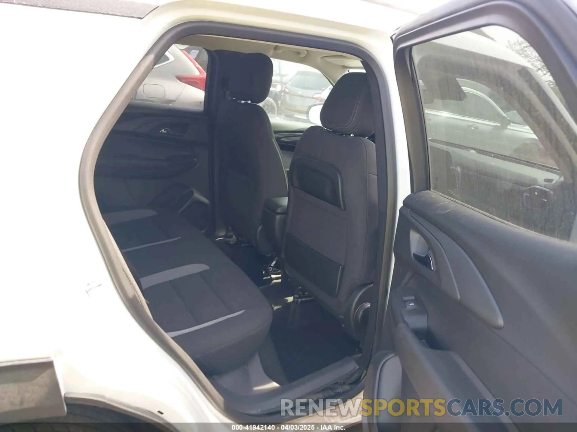 8 fotografías del automóvil dañado KL79MRSL8RB089287 CHEVROLET TRAILBLAZER 2024