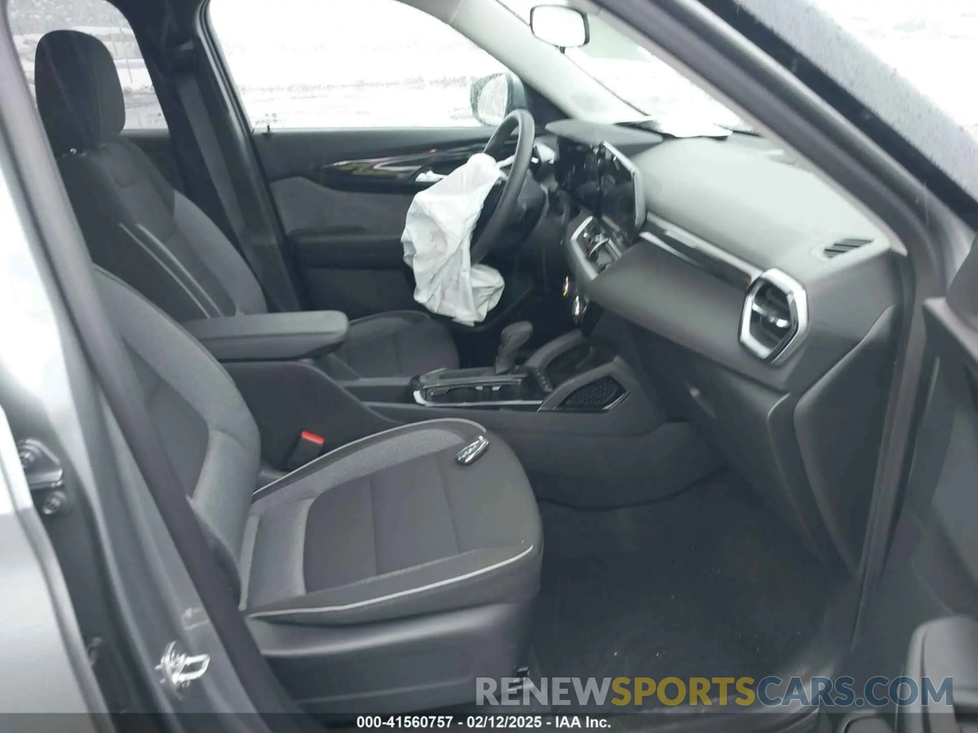 5 fotografías del automóvil dañado KL79MRSL8RB116682 CHEVROLET TRAILBLAZER 2024