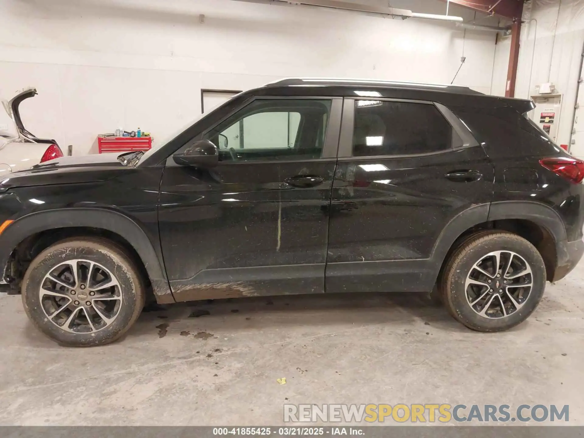 14 fotografías del automóvil dañado KL79MRSLXRB061099 CHEVROLET TRAILBLAZER 2024