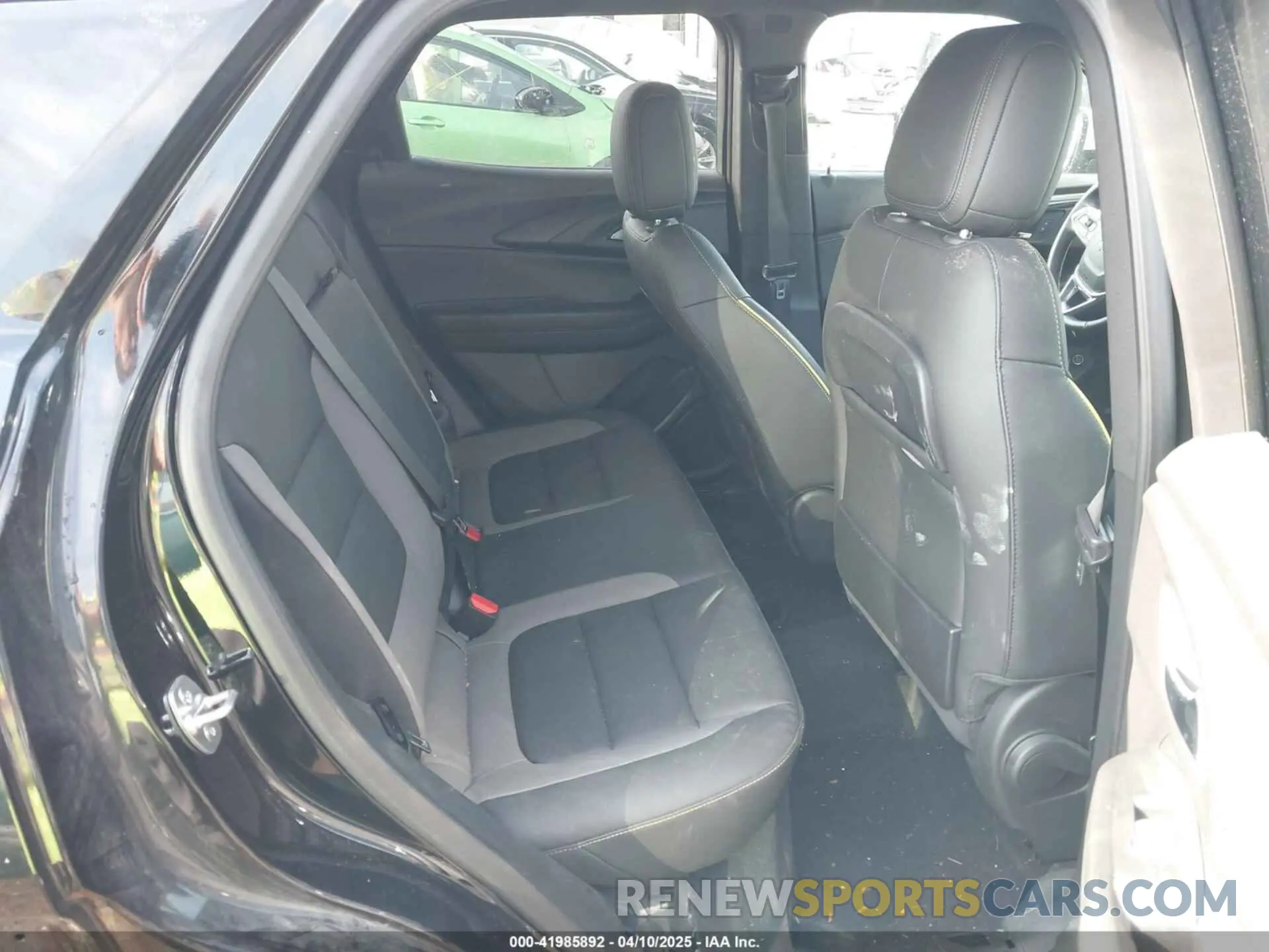 8 fotografías del automóvil dañado KL79MSSL1RB162846 CHEVROLET TRAILBLAZER 2024