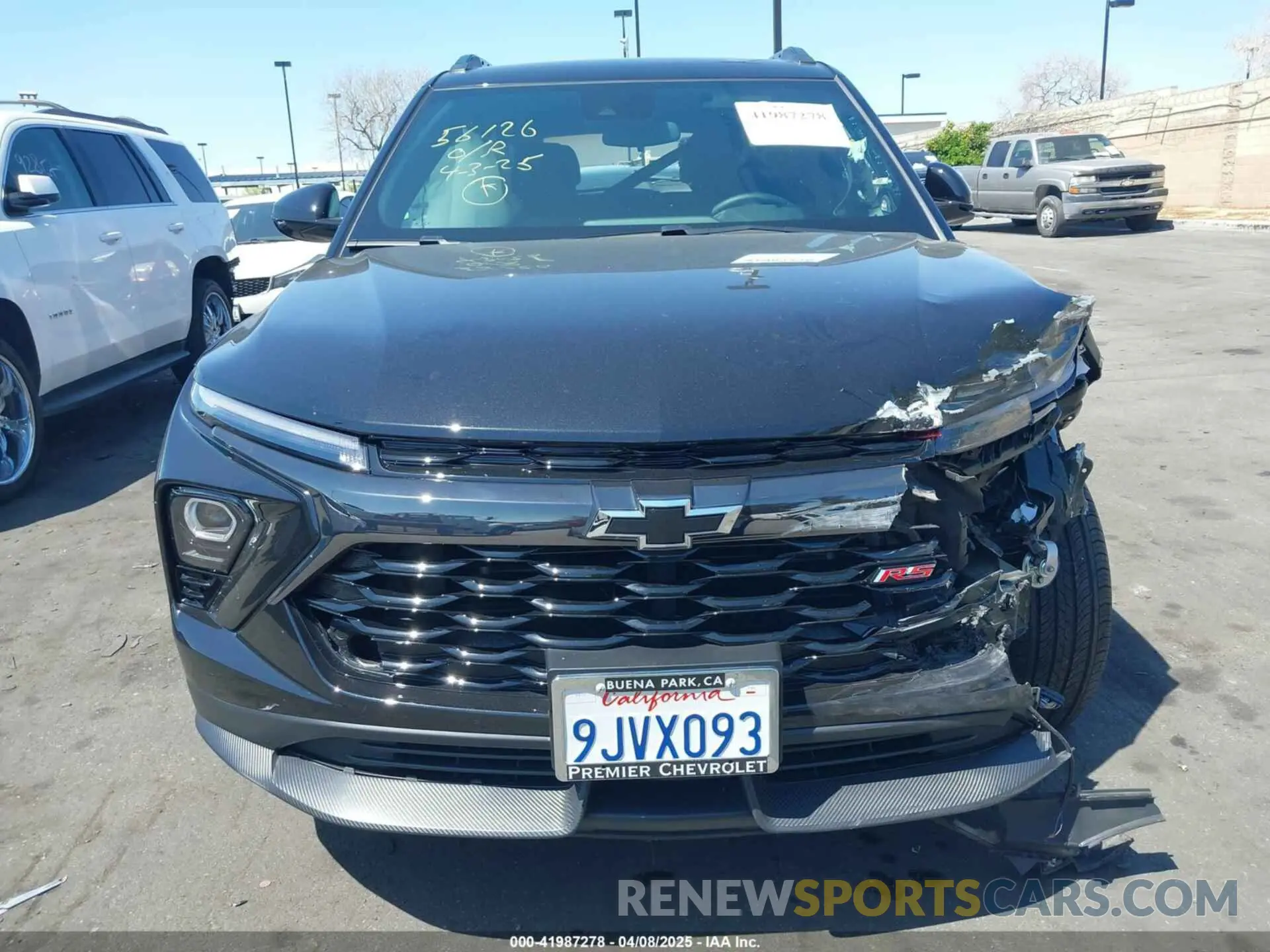 12 fotografías del automóvil dañado KL79MTSL1RB064647 CHEVROLET TRAILBLAZER 2024