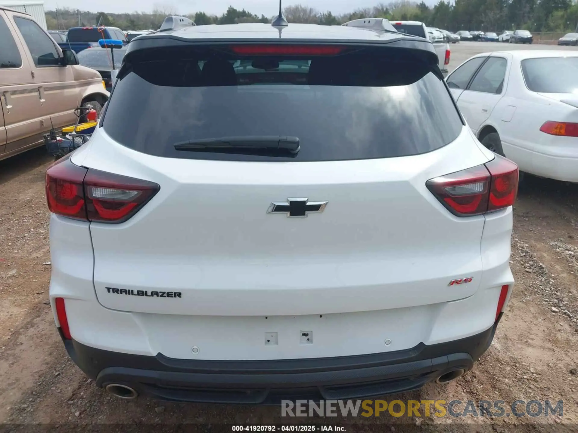16 fotografías del automóvil dañado KL79MTSL9RB093975 CHEVROLET TRAILBLAZER 2024