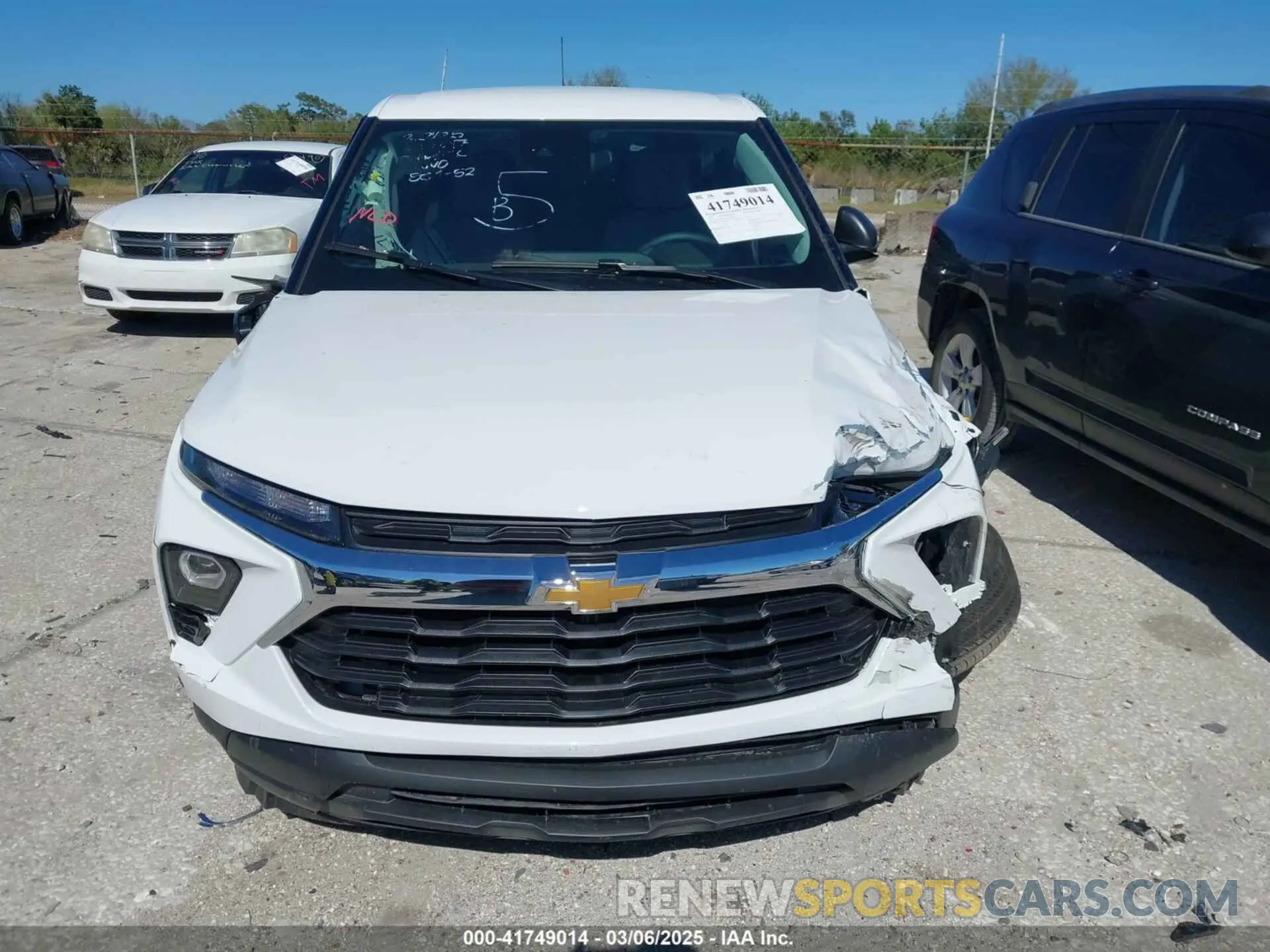 12 fotografías del automóvil dañado KL79MMSLXSB103926 CHEVROLET TRAILBLAZER 2025
