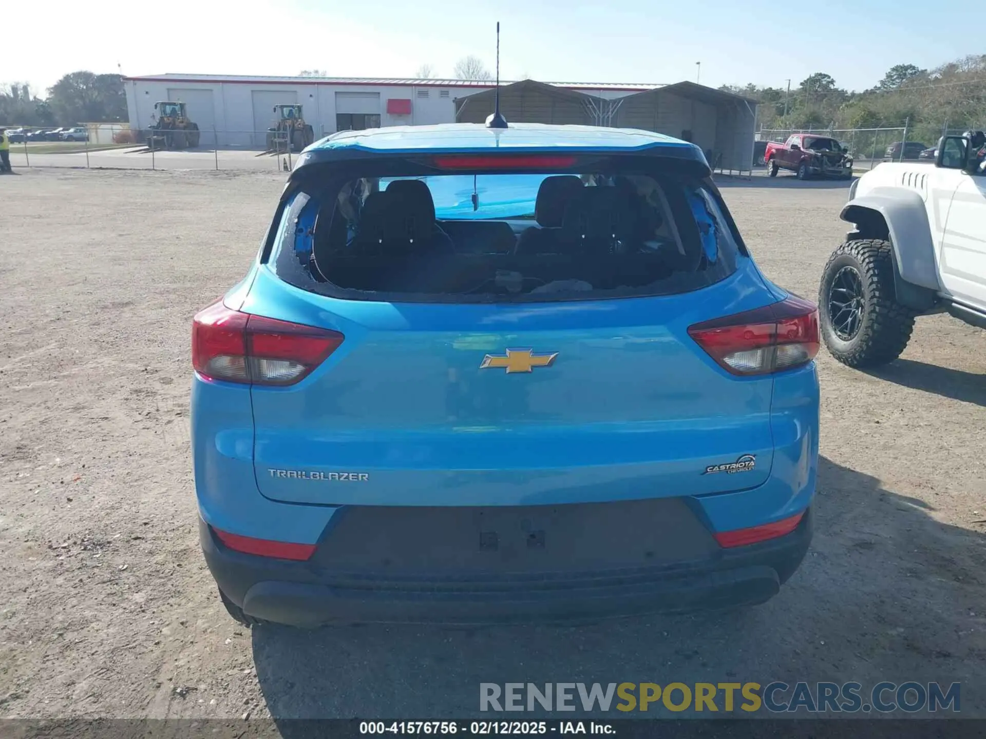 15 fotografías del automóvil dañado KL79MMSPXSB036845 CHEVROLET TRAILBLAZER 2025