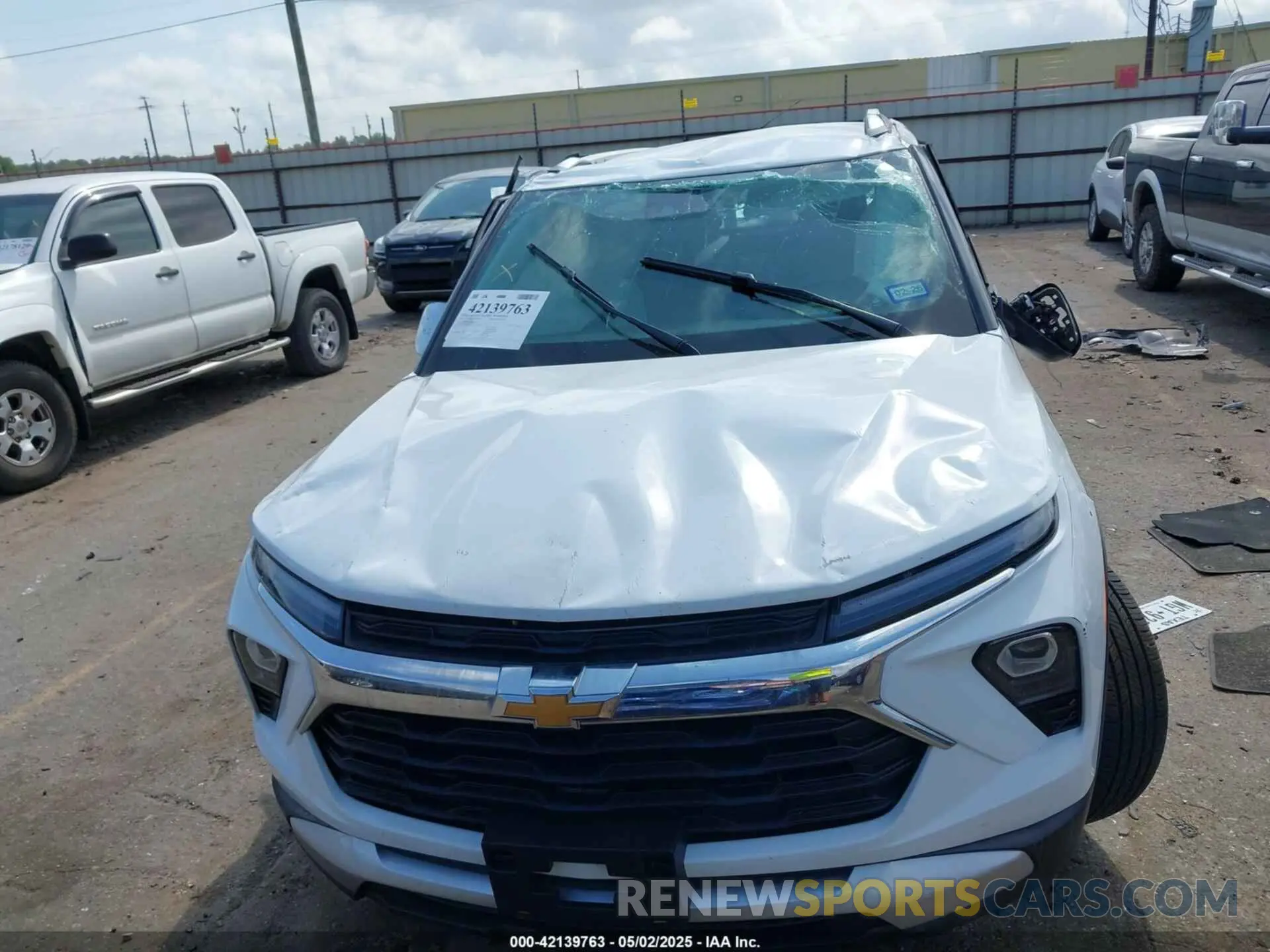 12 fotografías del automóvil dañado KL79MPSL5SB054832 CHEVROLET TRAILBLAZER 2025