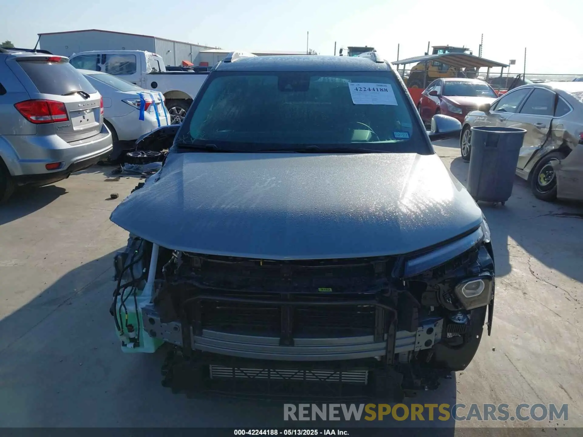 13 fotografías del automóvil dañado KL79MPSP0SB170300 CHEVROLET TRAILBLAZER 2025
