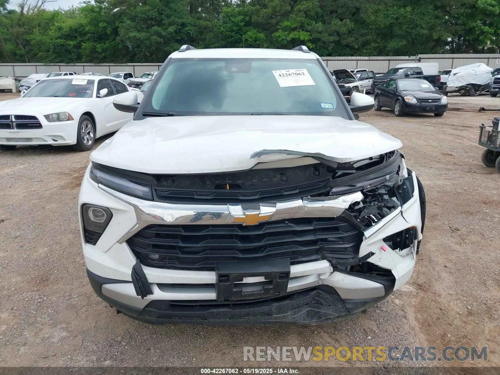 12 fotografías del automóvil dañado KL79MPSP3SB085550 CHEVROLET TRAILBLAZER 2025