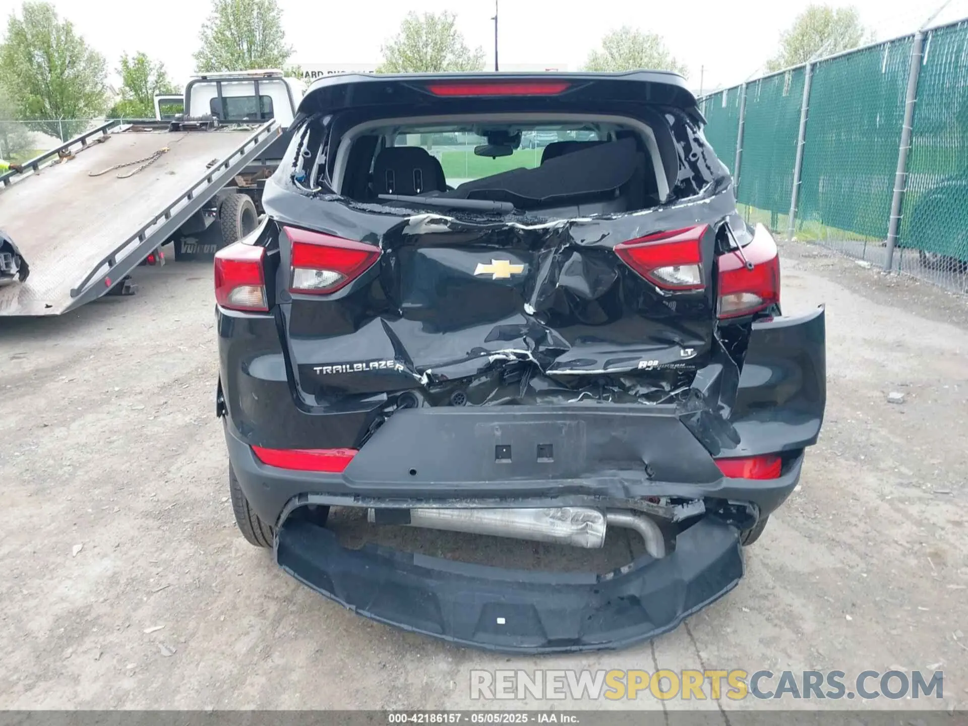 16 fotografías del automóvil dañado KL79MPSP5SB036348 CHEVROLET TRAILBLAZER 2025