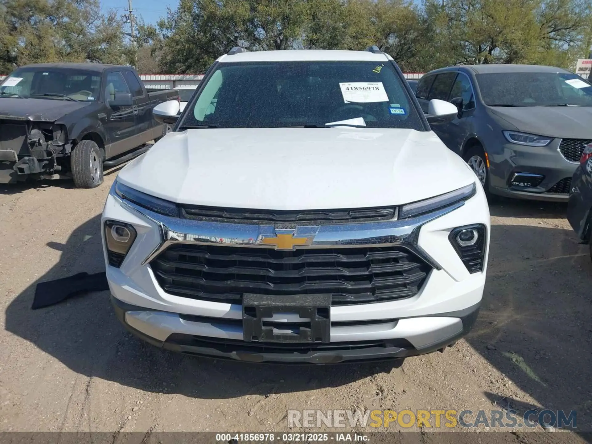 12 fotografías del automóvil dañado KL79MPSP8SB122656 CHEVROLET TRAILBLAZER 2025