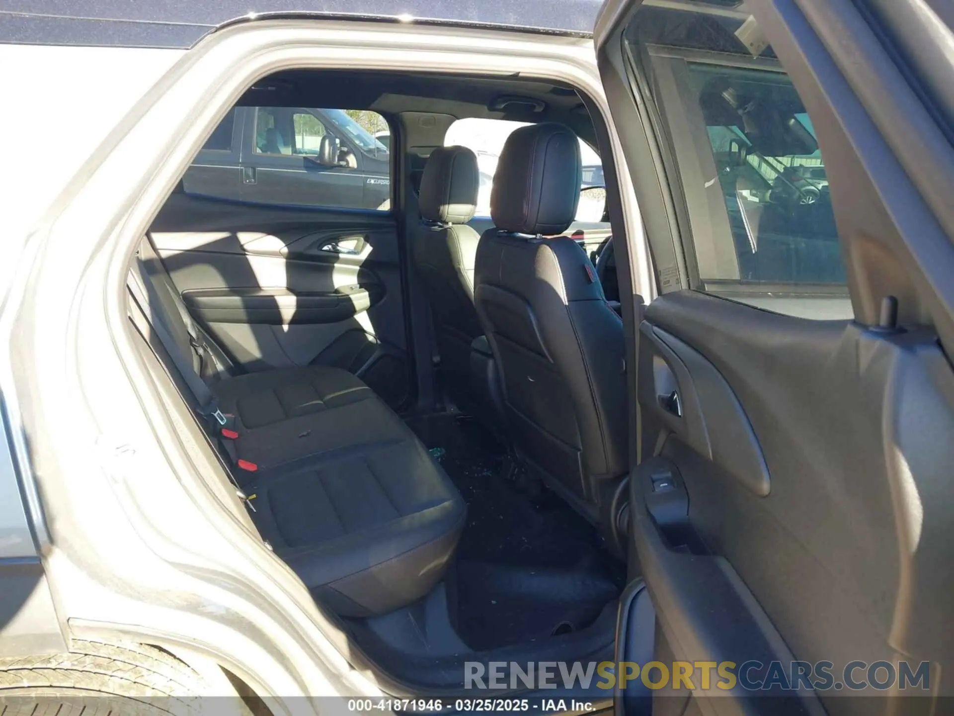 8 fotografías del automóvil dañado KL79MTSL6SB085645 CHEVROLET TRAILBLAZER 2025