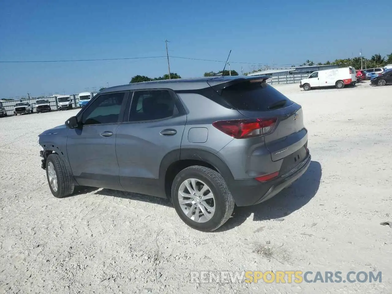 2 fotografías del automóvil dañado KL79MMS29MB052977 CHEVROLET TRAILBLZR 2021