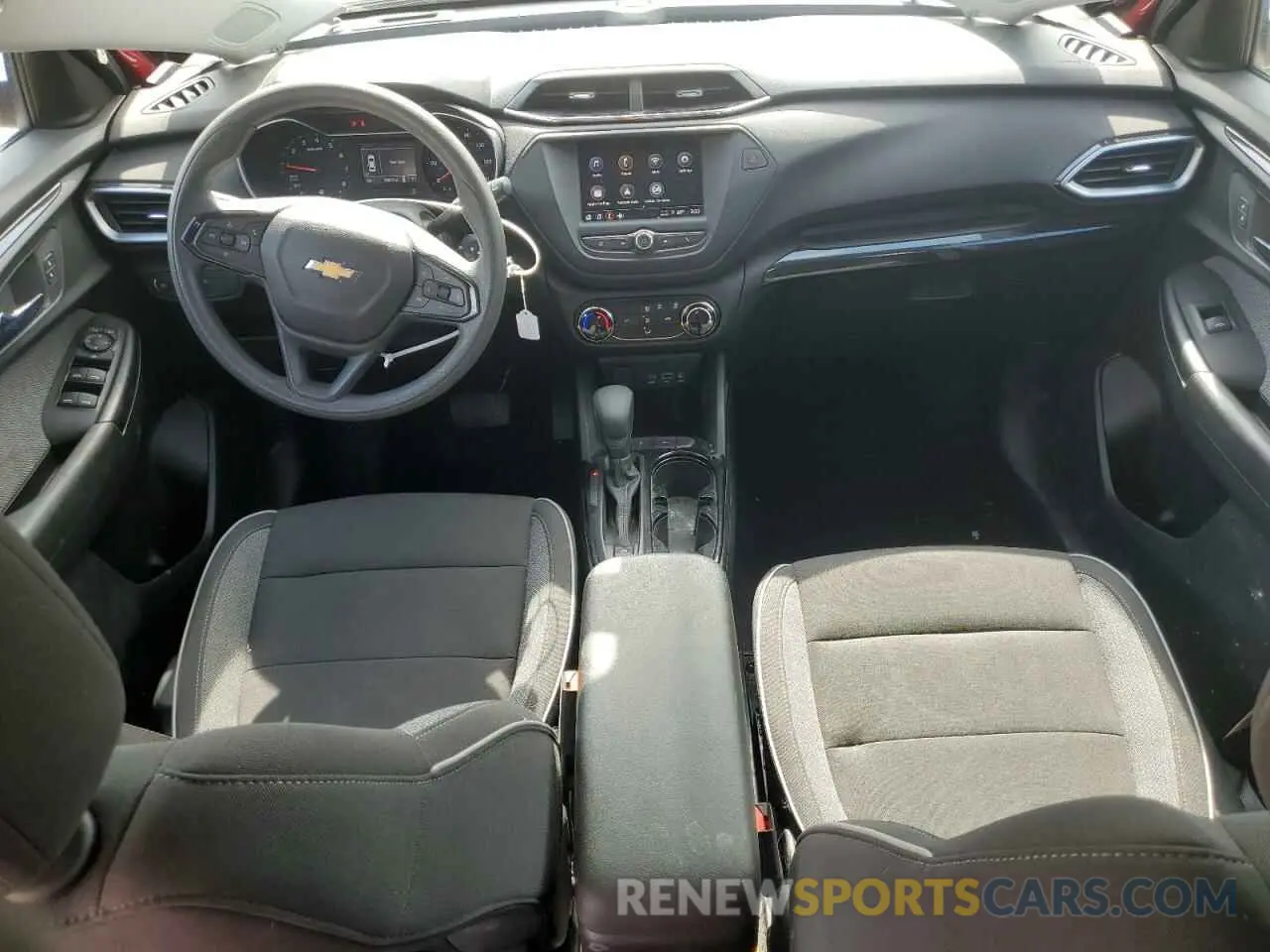 8 fotografías del automóvil dañado KL79MMS2XMB140159 CHEVROLET TRAILBLZR 2021