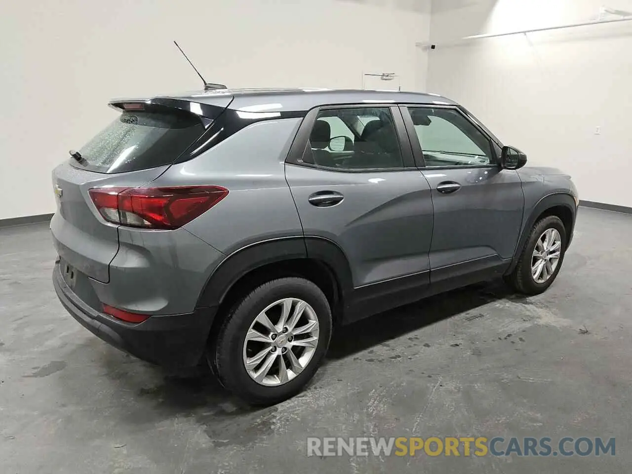 3 fotografías del automóvil dañado KL79MMS2XMB160038 CHEVROLET TRAILBLZR 2021