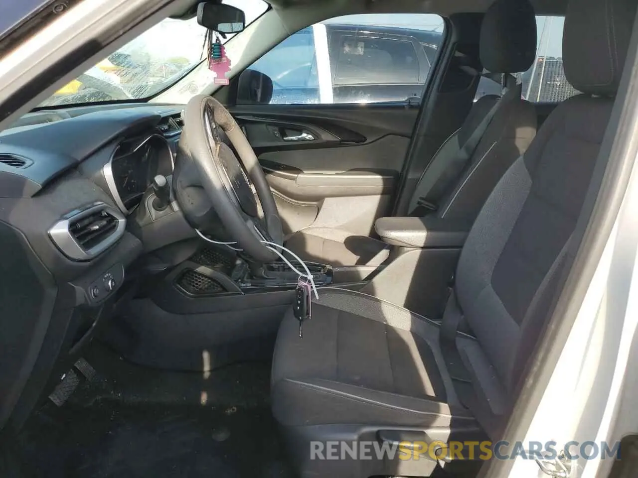 7 fotografías del automóvil dañado KL79MMS2XMB181570 CHEVROLET TRAILBLZR 2021