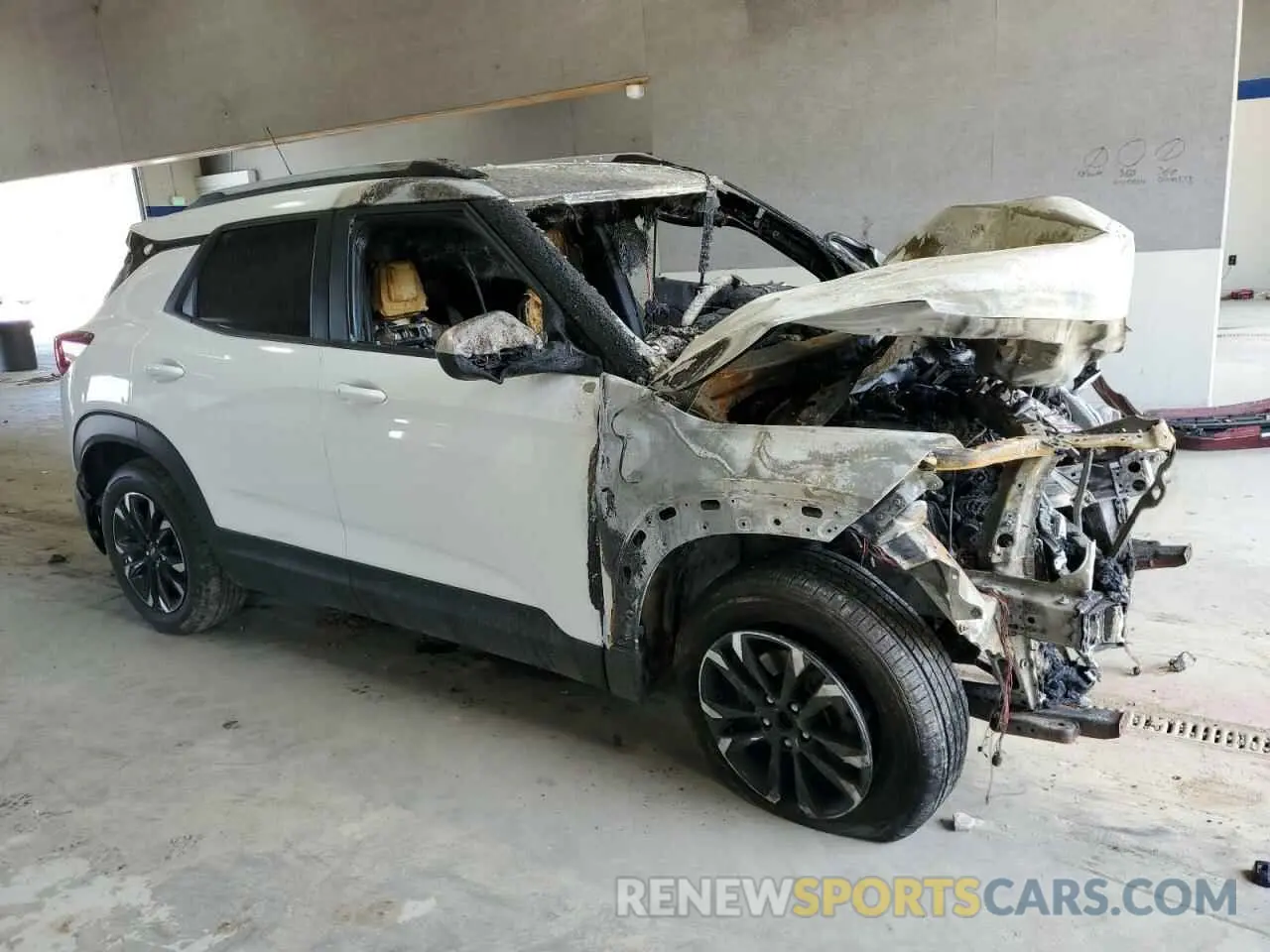 4 fotografías del automóvil dañado KL79MPS23MB091503 CHEVROLET TRAILBLZR 2021